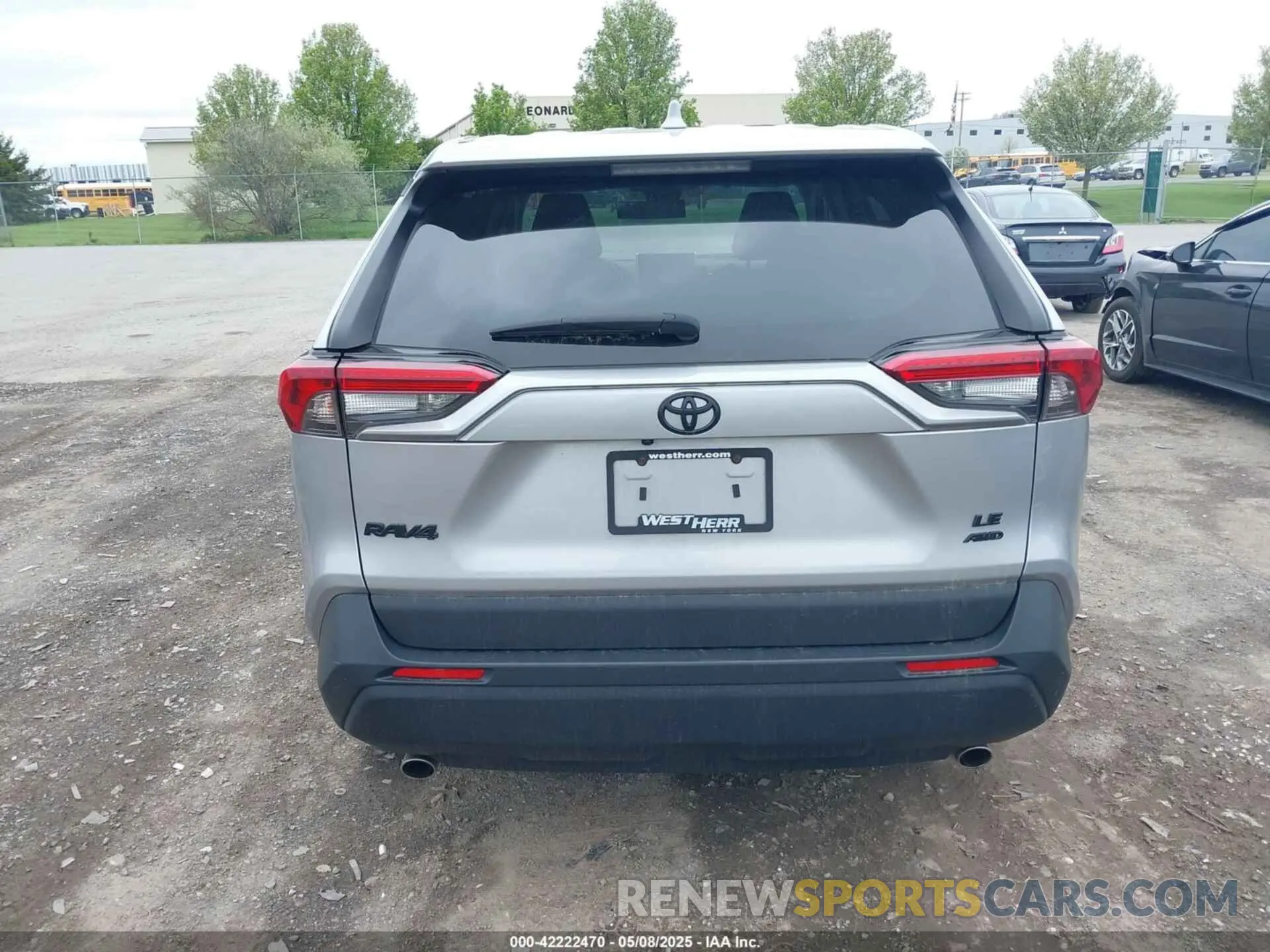 16 Photograph of a damaged car 2T3F1RFV1PC379919 TOYOTA RAV4 2023