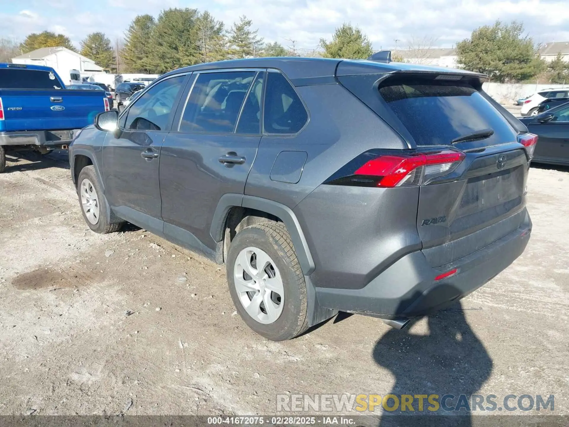3 Photograph of a damaged car 2T3F1RFV1PW332520 TOYOTA RAV4 2023
