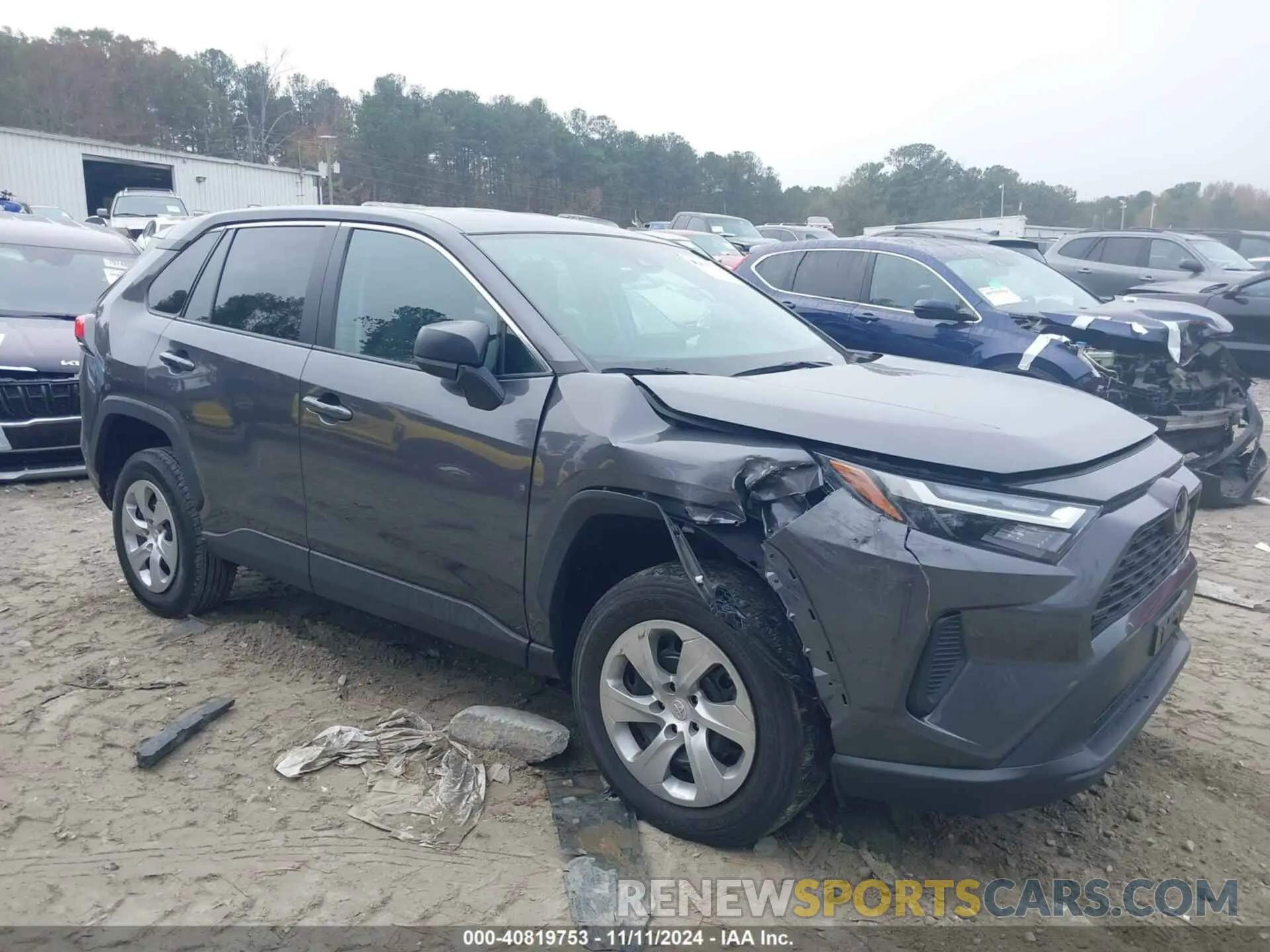 13 Photograph of a damaged car 2T3F1RFV1PW359359 TOYOTA RAV4 2023