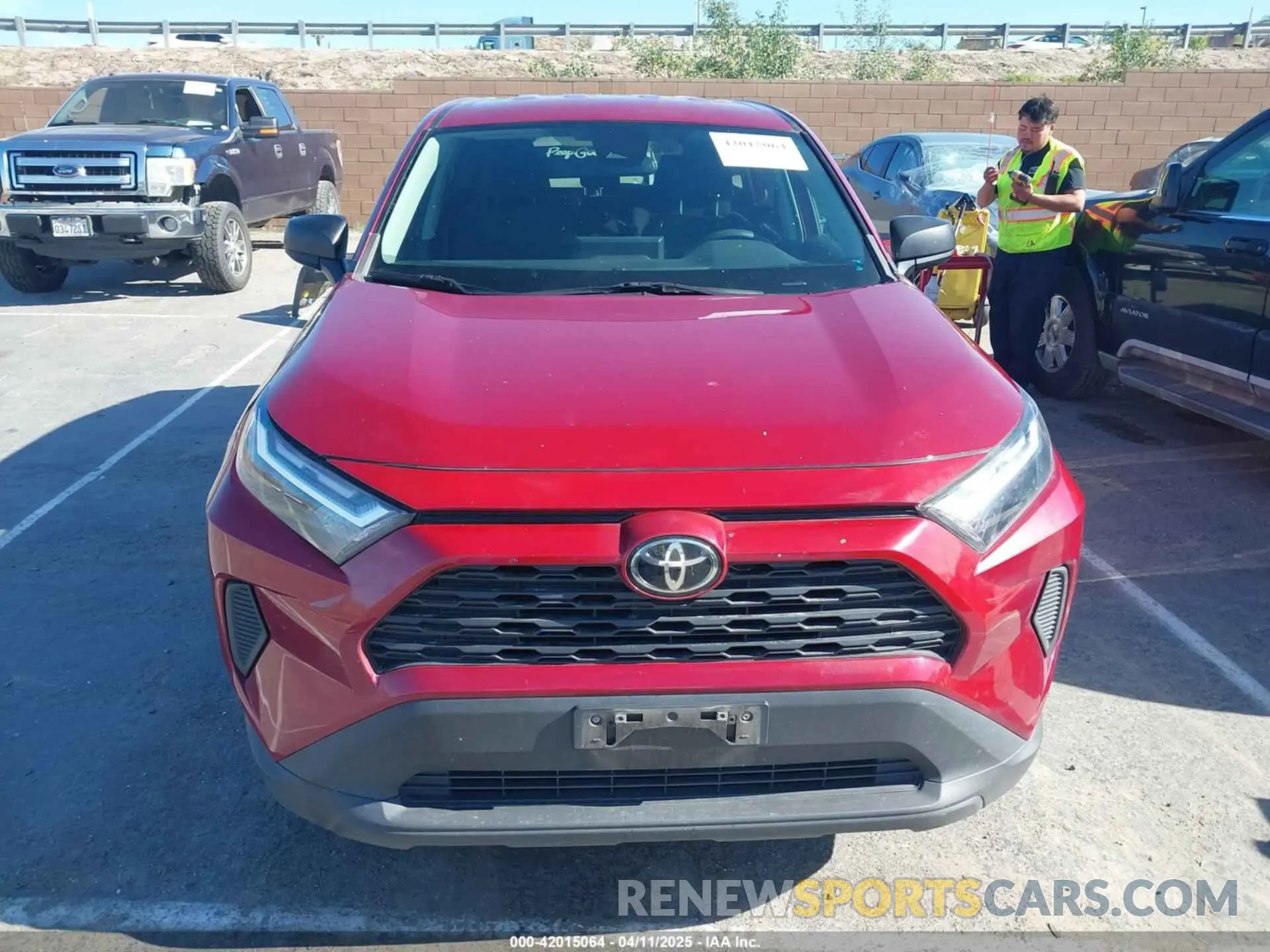 13 Photograph of a damaged car 2T3F1RFV2PW369754 TOYOTA RAV4 2023