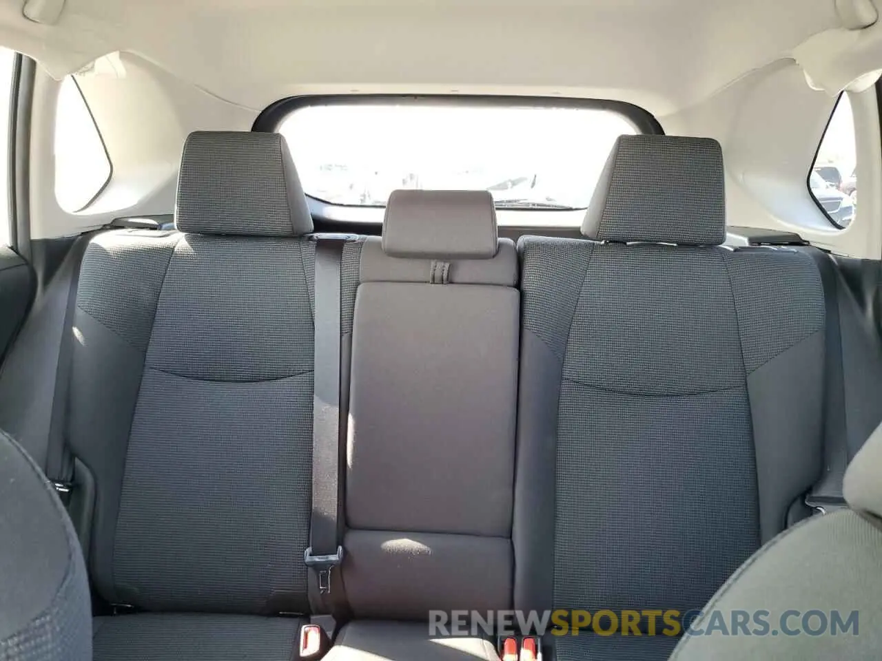 10 Photograph of a damaged car 2T3F1RFV2PW372296 TOYOTA RAV4 2023