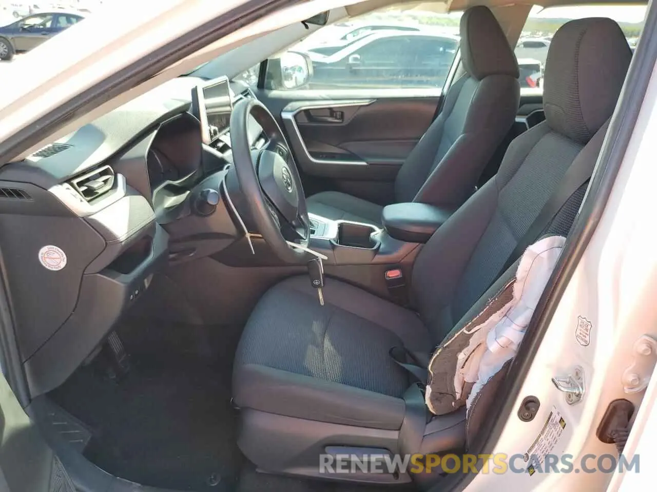 7 Photograph of a damaged car 2T3F1RFV2PW372296 TOYOTA RAV4 2023