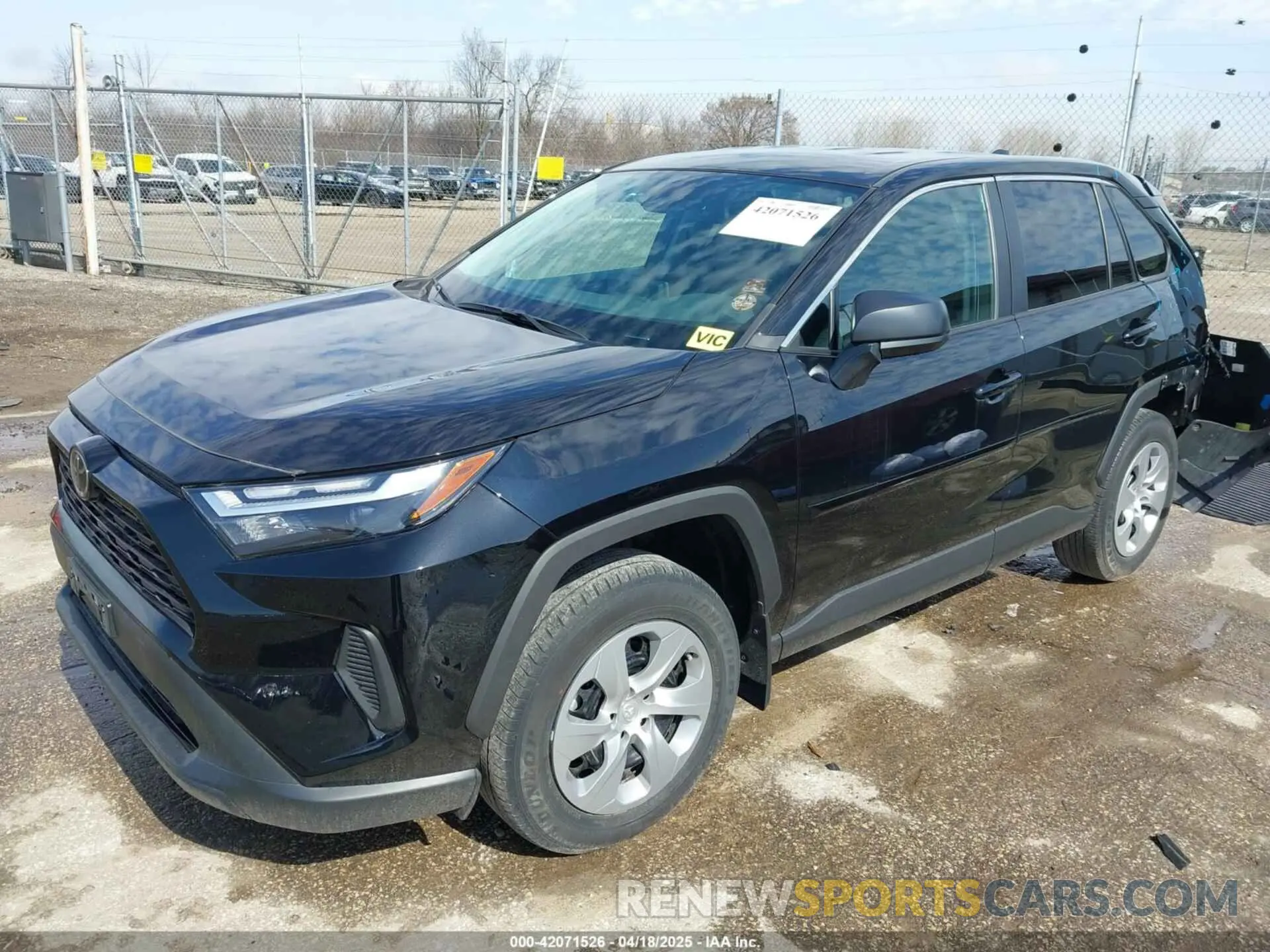 2 Photograph of a damaged car 2T3F1RFV4PC332593 TOYOTA RAV4 2023