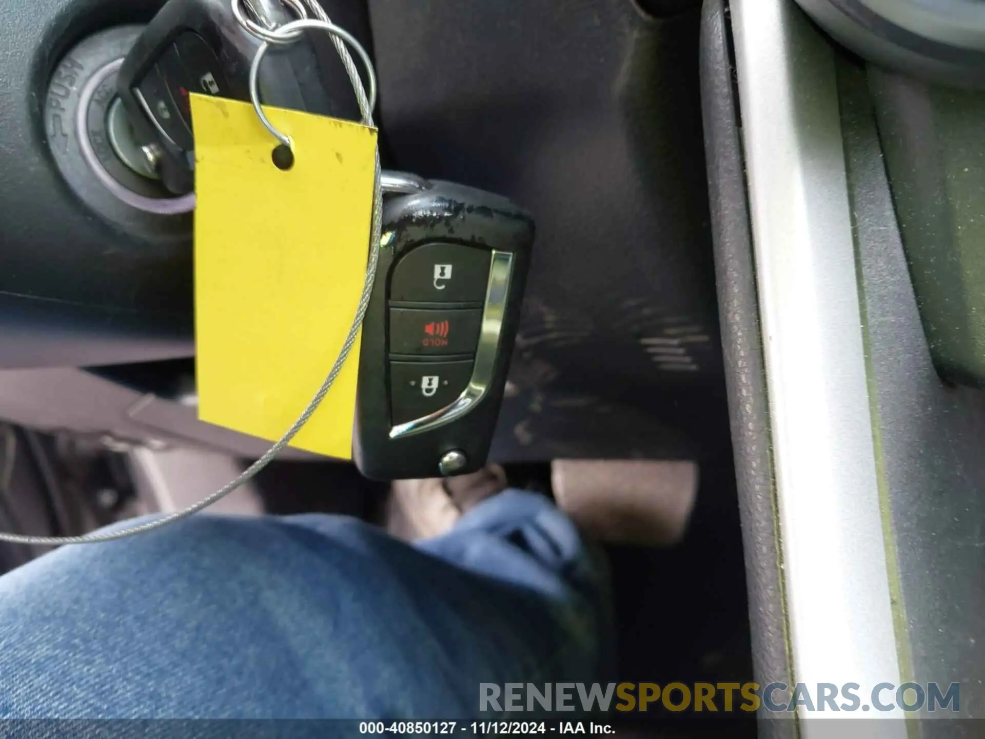11 Photograph of a damaged car 2T3F1RFV4PC347725 TOYOTA RAV4 2023