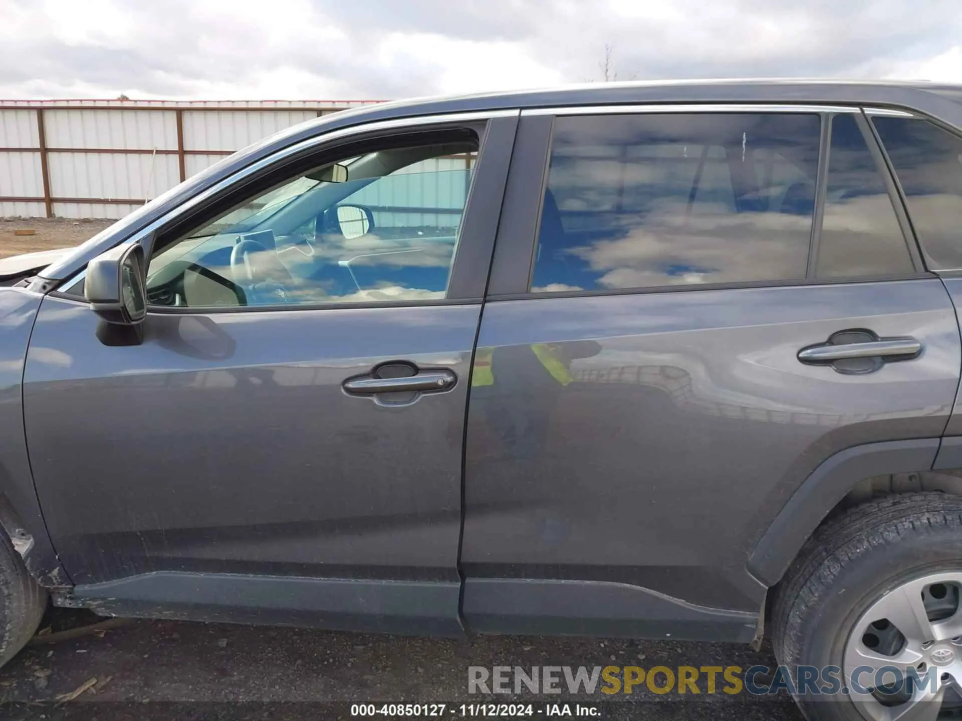 15 Photograph of a damaged car 2T3F1RFV4PC347725 TOYOTA RAV4 2023