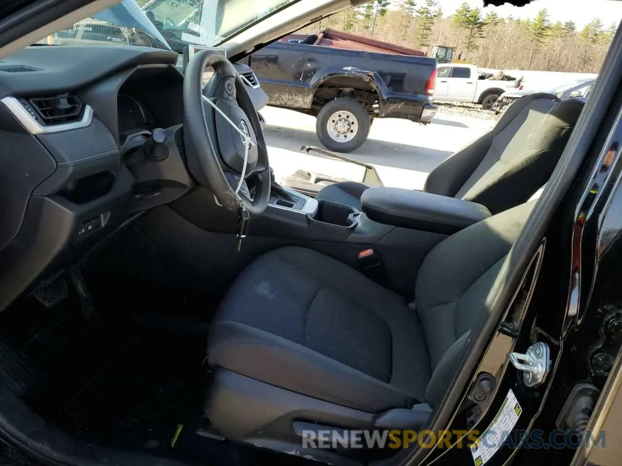 7 Photograph of a damaged car 2T3F1RFV4PC389831 TOYOTA RAV4 2023