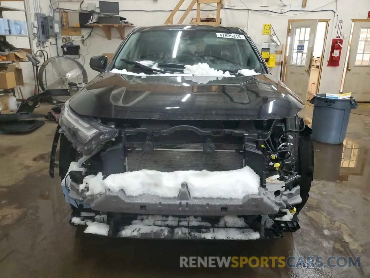 5 Photograph of a damaged car 2T3F1RFV4PW386877 TOYOTA RAV4 2023