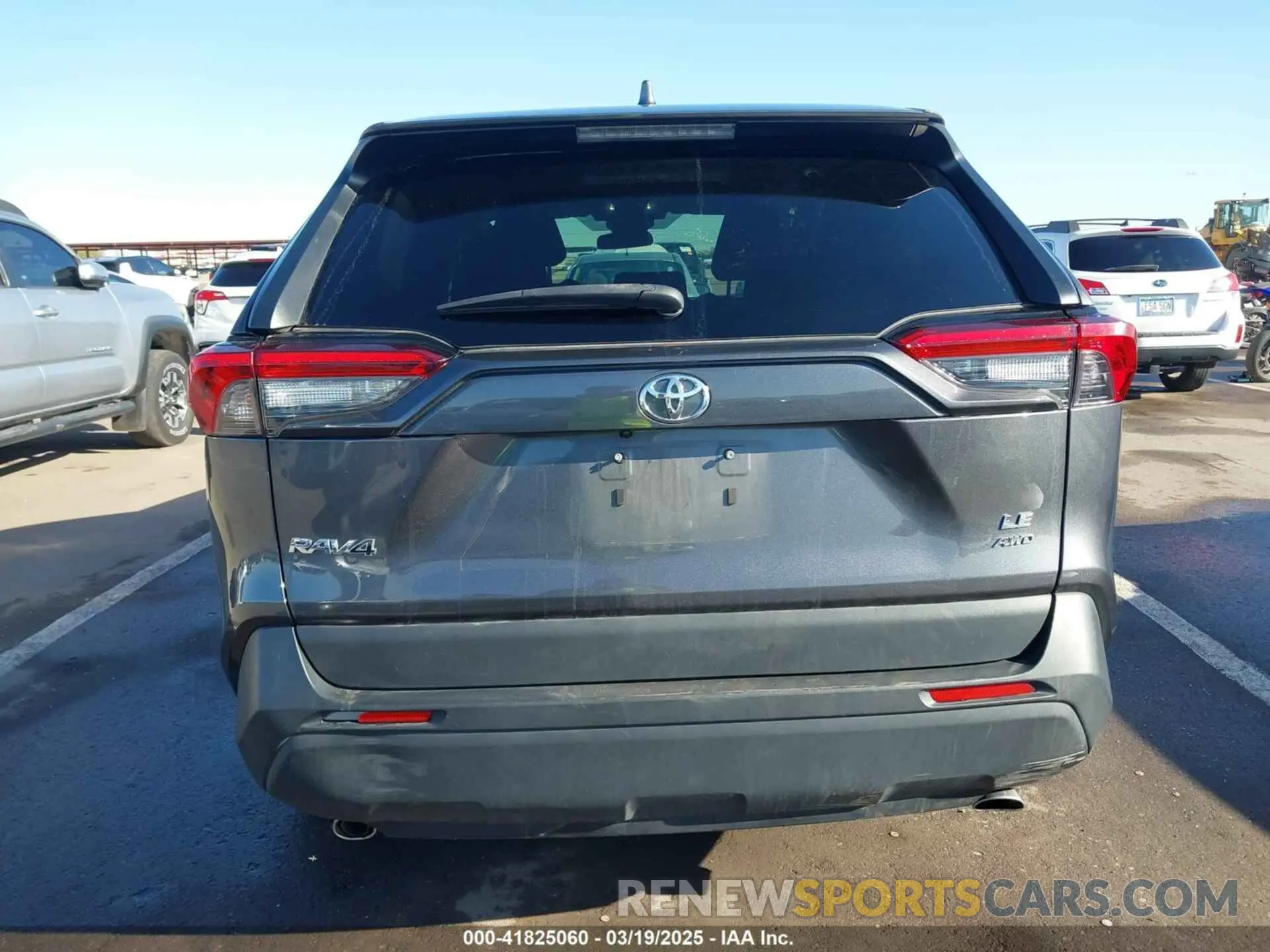 17 Photograph of a damaged car 2T3F1RFV5PC348351 TOYOTA RAV4 2023