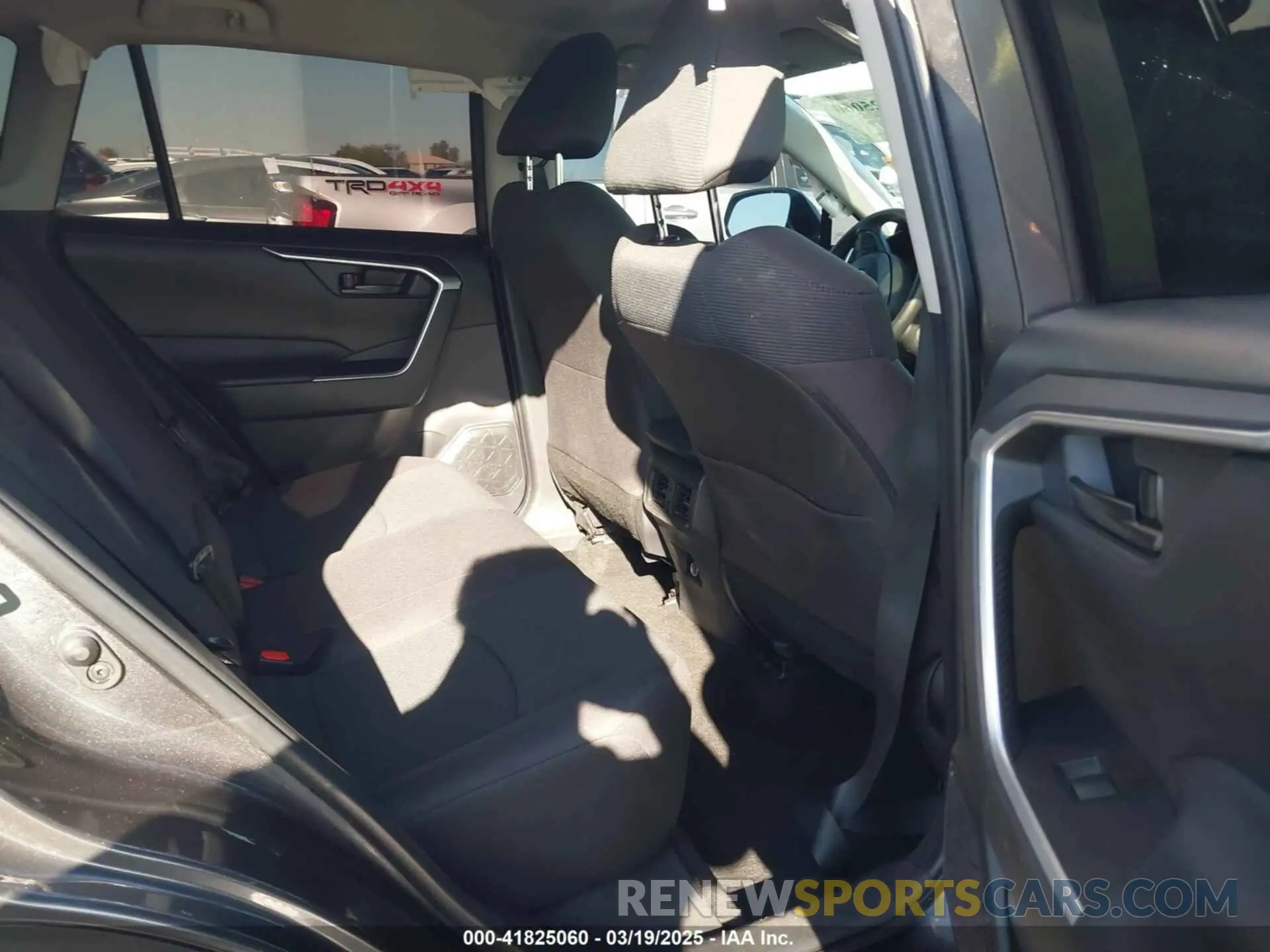 8 Photograph of a damaged car 2T3F1RFV5PC348351 TOYOTA RAV4 2023