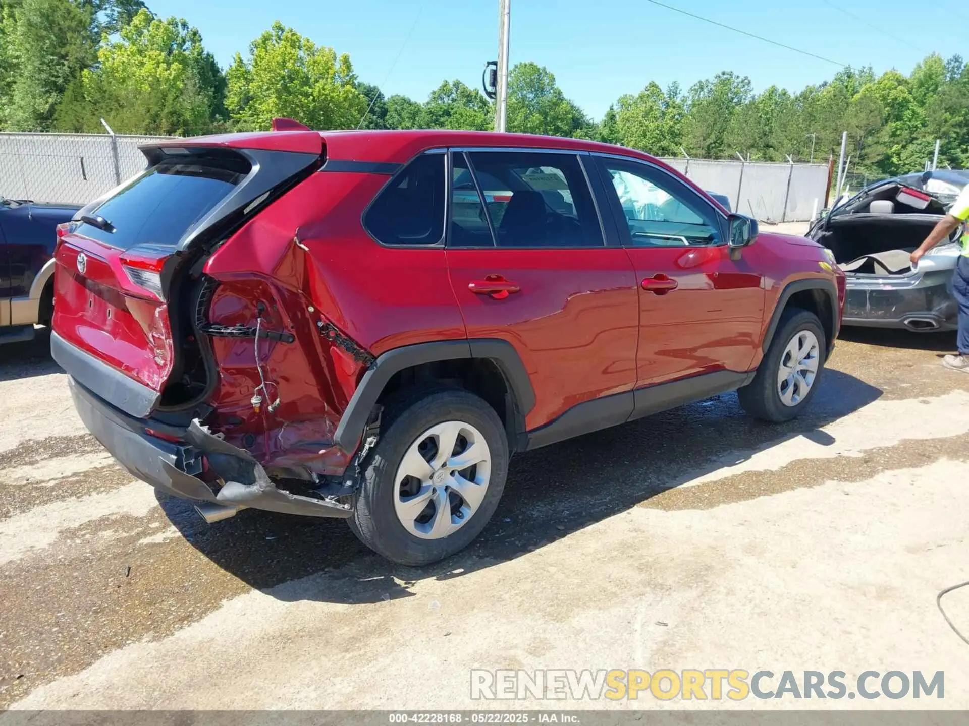 4 Photograph of a damaged car 2T3F1RFV5PW332892 TOYOTA RAV4 2023