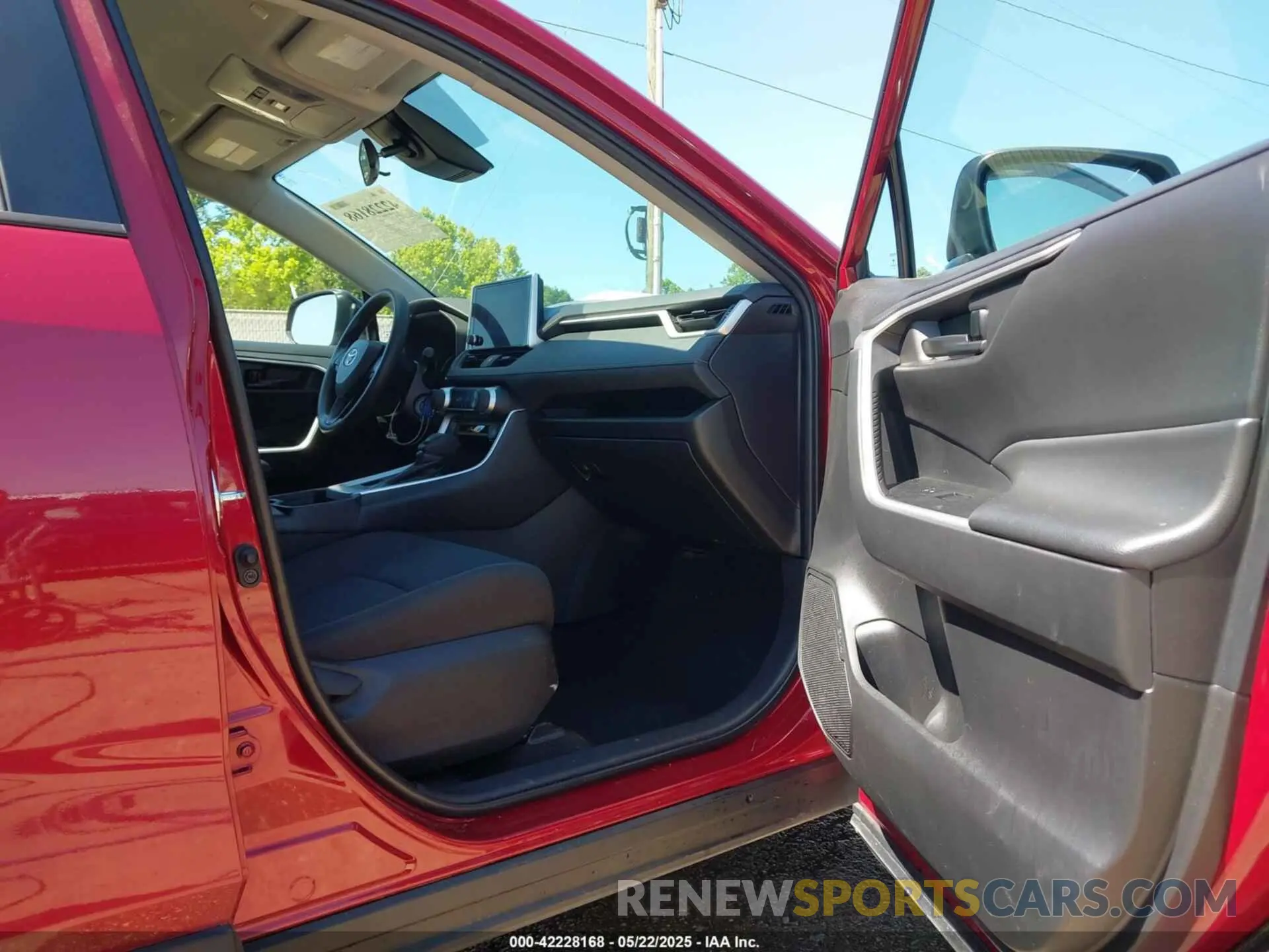 5 Photograph of a damaged car 2T3F1RFV5PW332892 TOYOTA RAV4 2023
