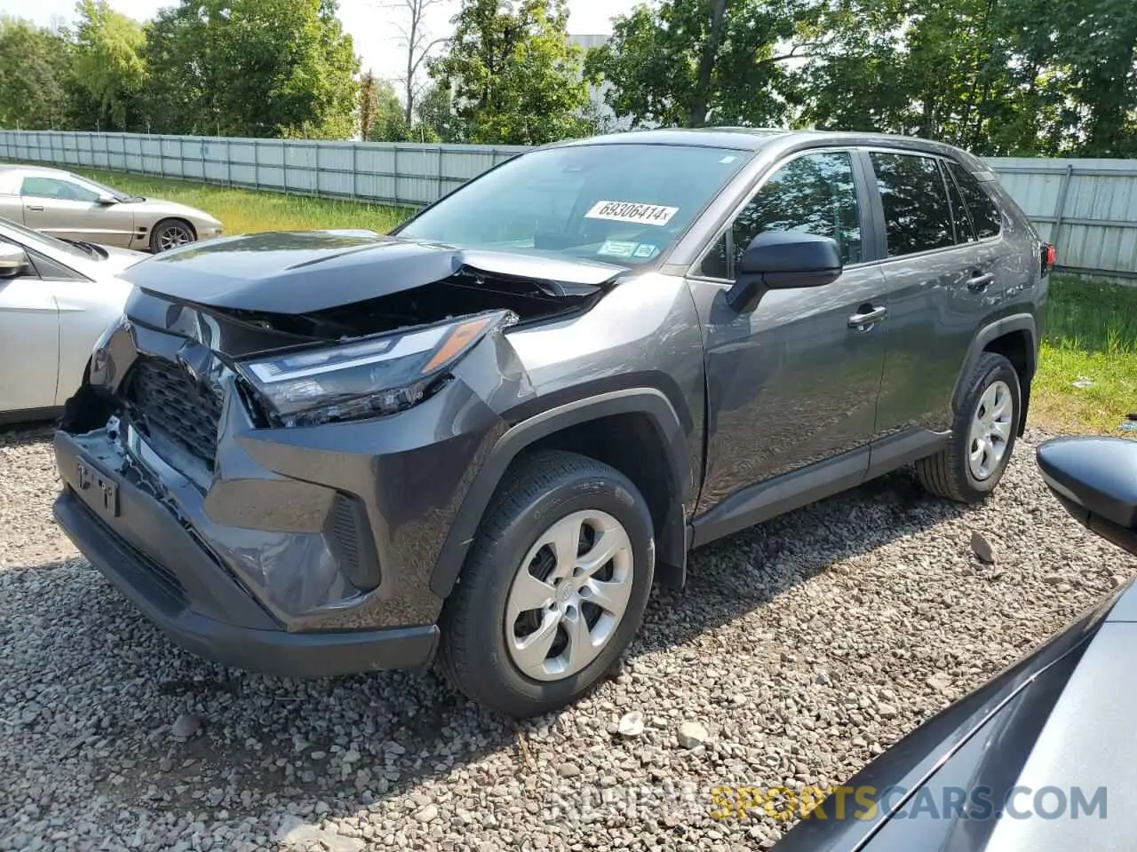 1 Photograph of a damaged car 2T3F1RFV5PW382496 TOYOTA RAV4 2023