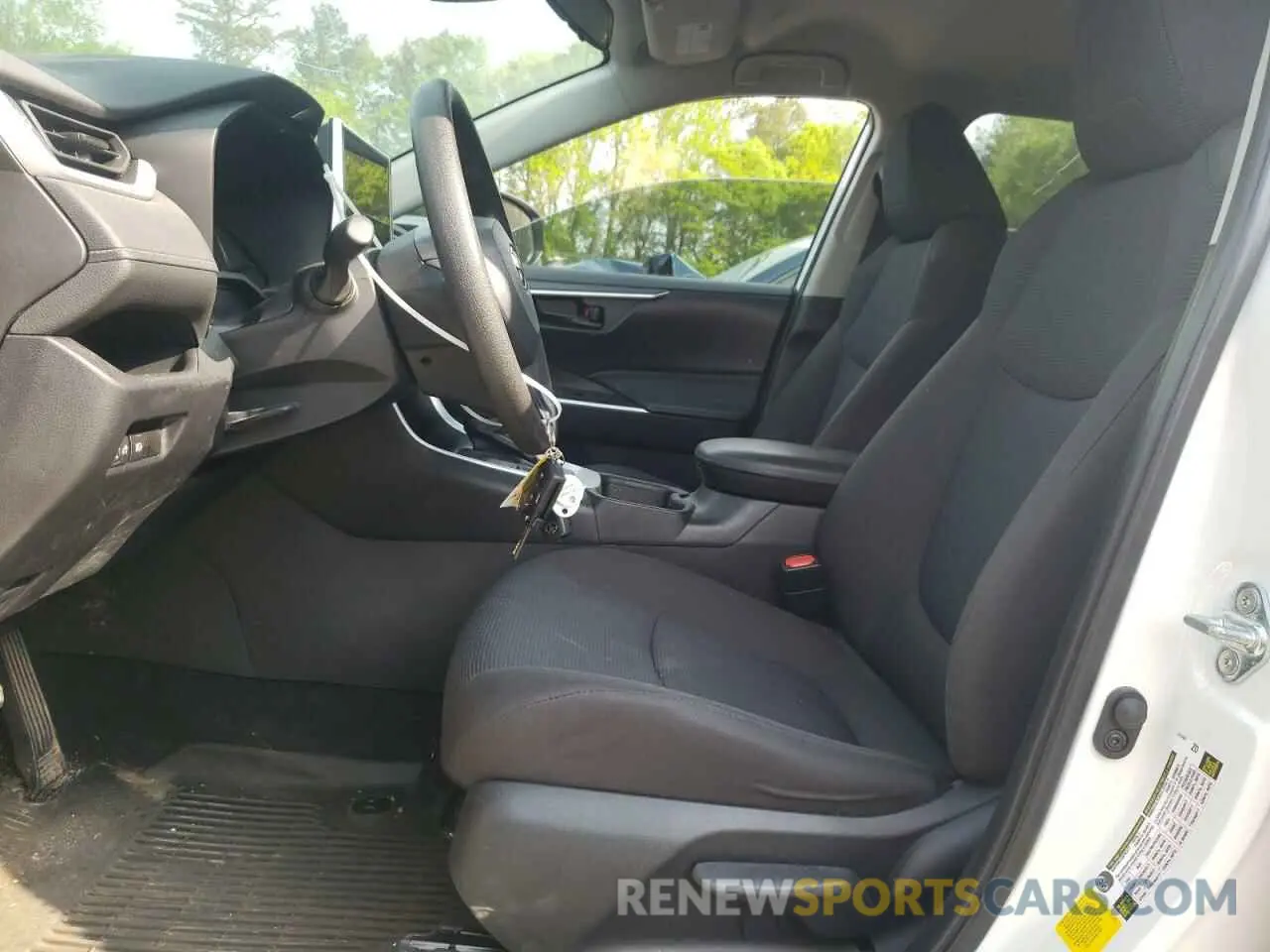 7 Photograph of a damaged car 2T3F1RFV6PC375445 TOYOTA RAV4 2023