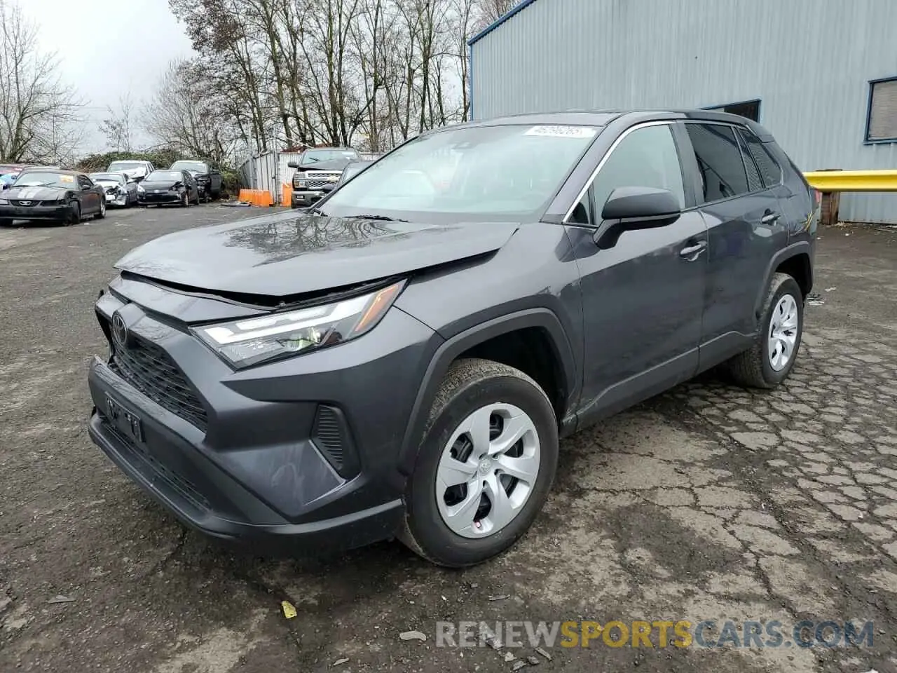 1 Photograph of a damaged car 2T3F1RFV6PW382944 TOYOTA RAV4 2023