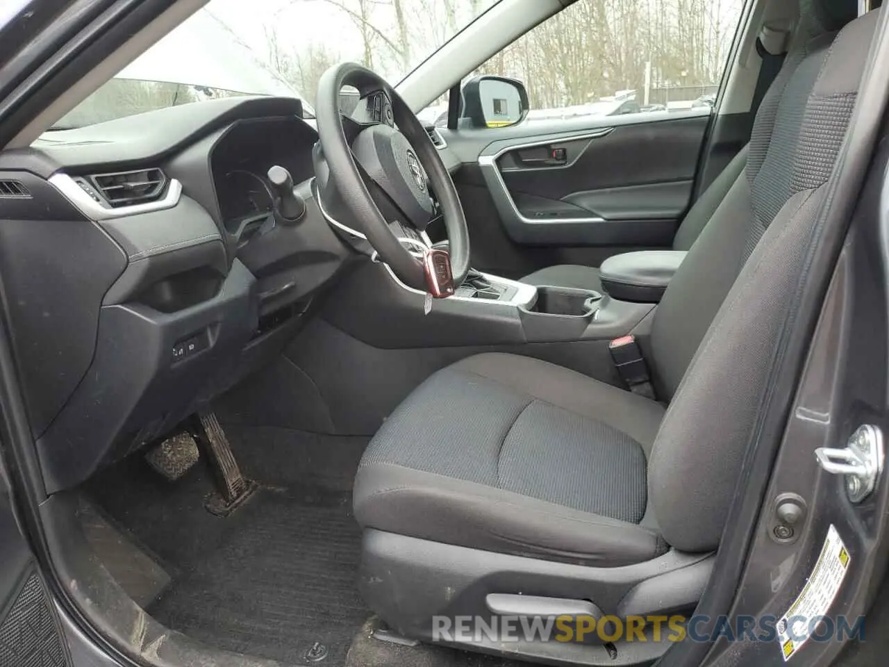 7 Photograph of a damaged car 2T3F1RFV6PW382944 TOYOTA RAV4 2023
