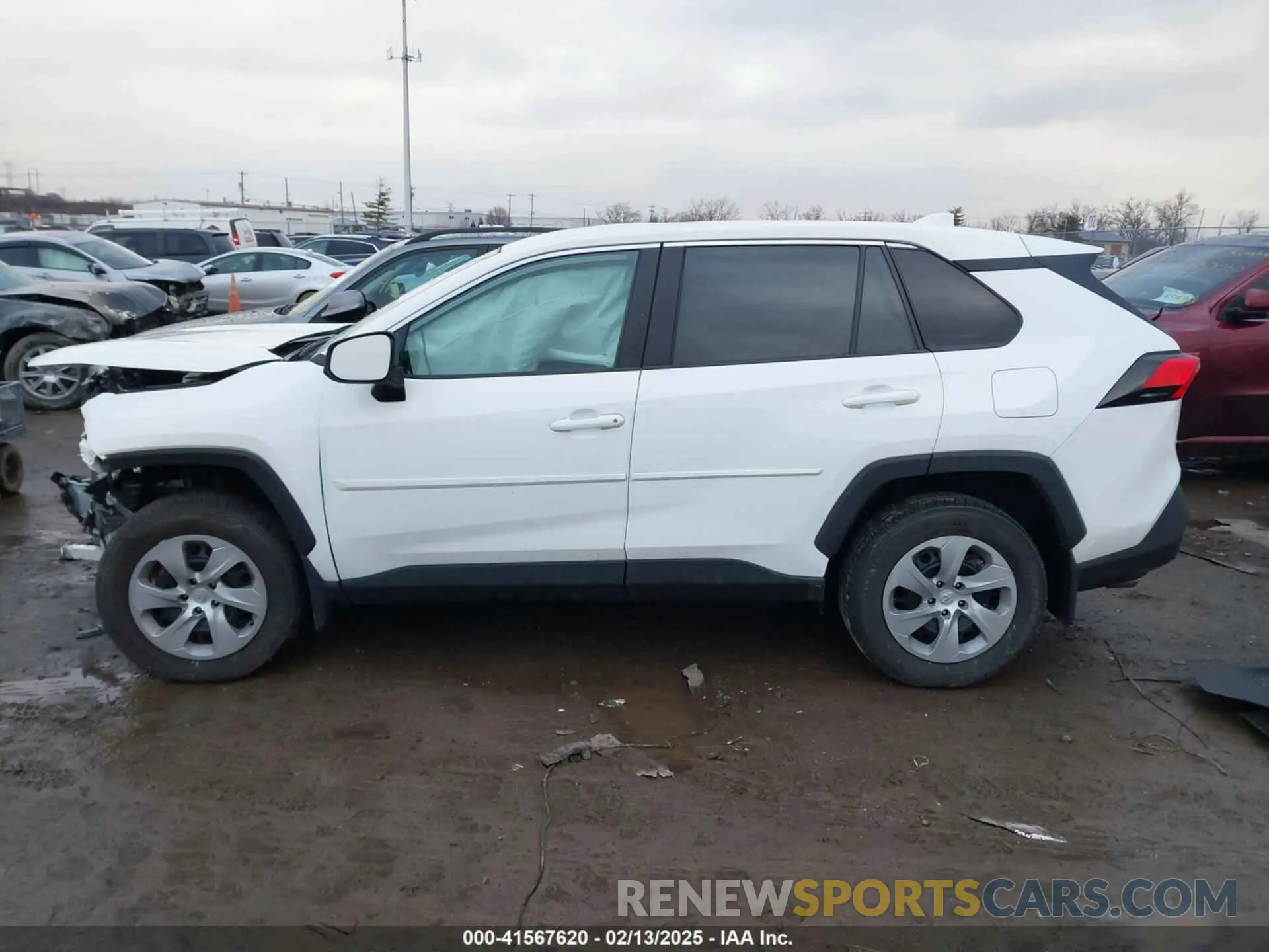 14 Photograph of a damaged car 2T3F1RFV7PC378015 TOYOTA RAV4 2023