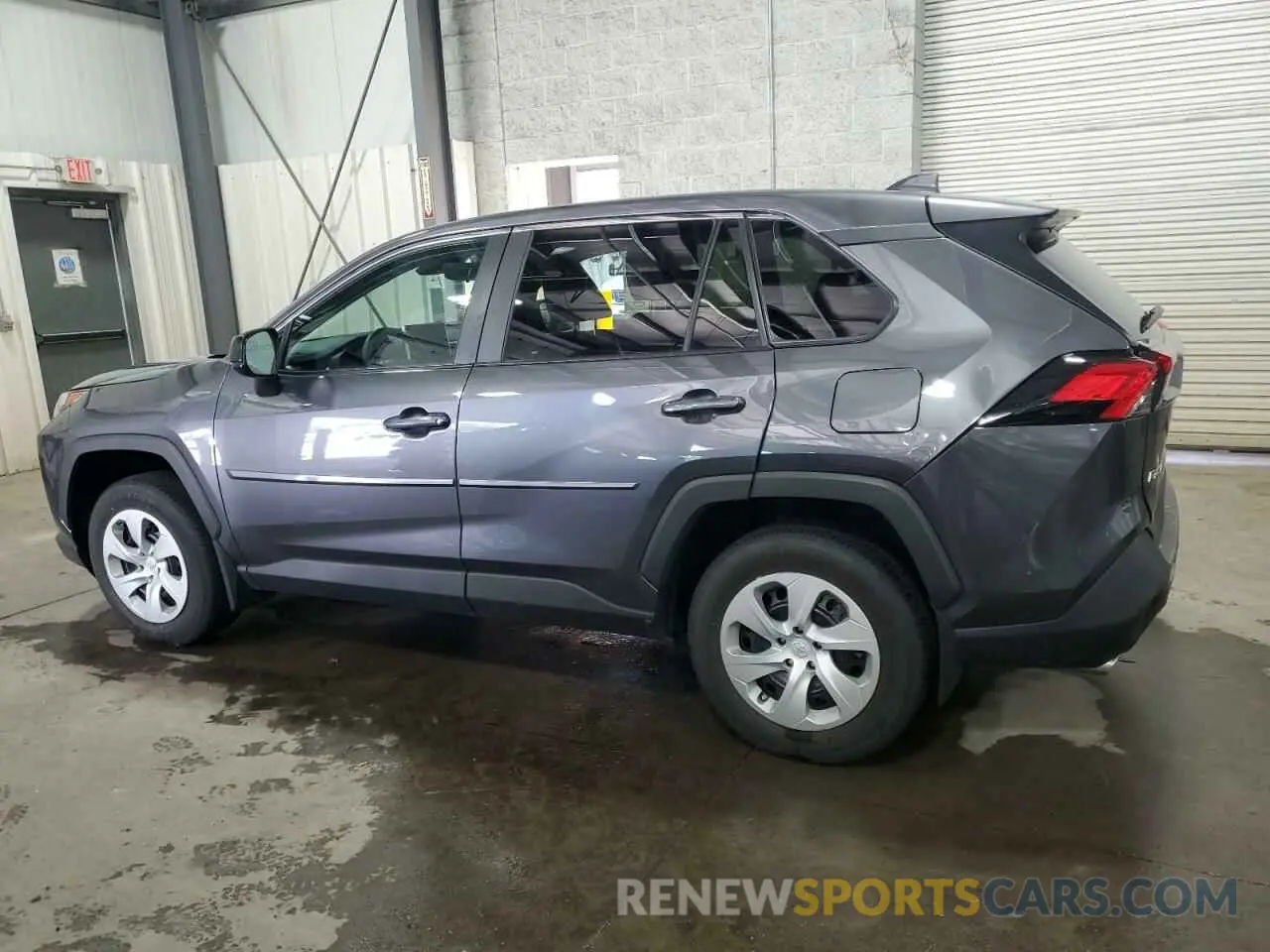 2 Photograph of a damaged car 2T3F1RFV7PC381111 TOYOTA RAV4 2023