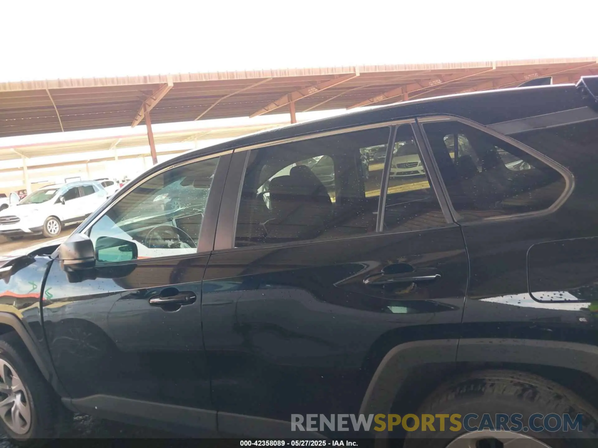 15 Photograph of a damaged car 2T3F1RFV8PC357402 TOYOTA RAV4 2023