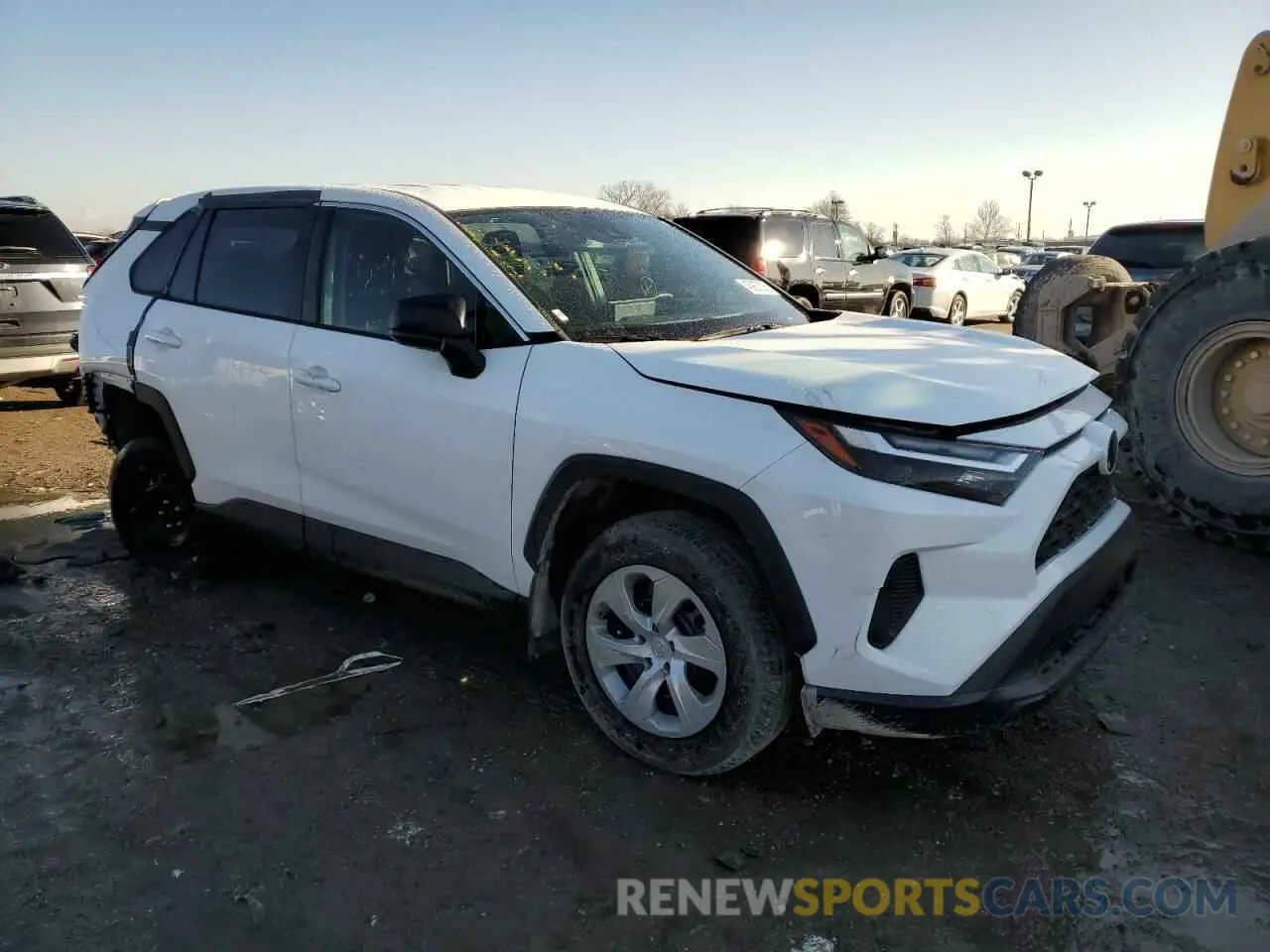 4 Photograph of a damaged car 2T3F1RFV8PC360705 TOYOTA RAV4 2023