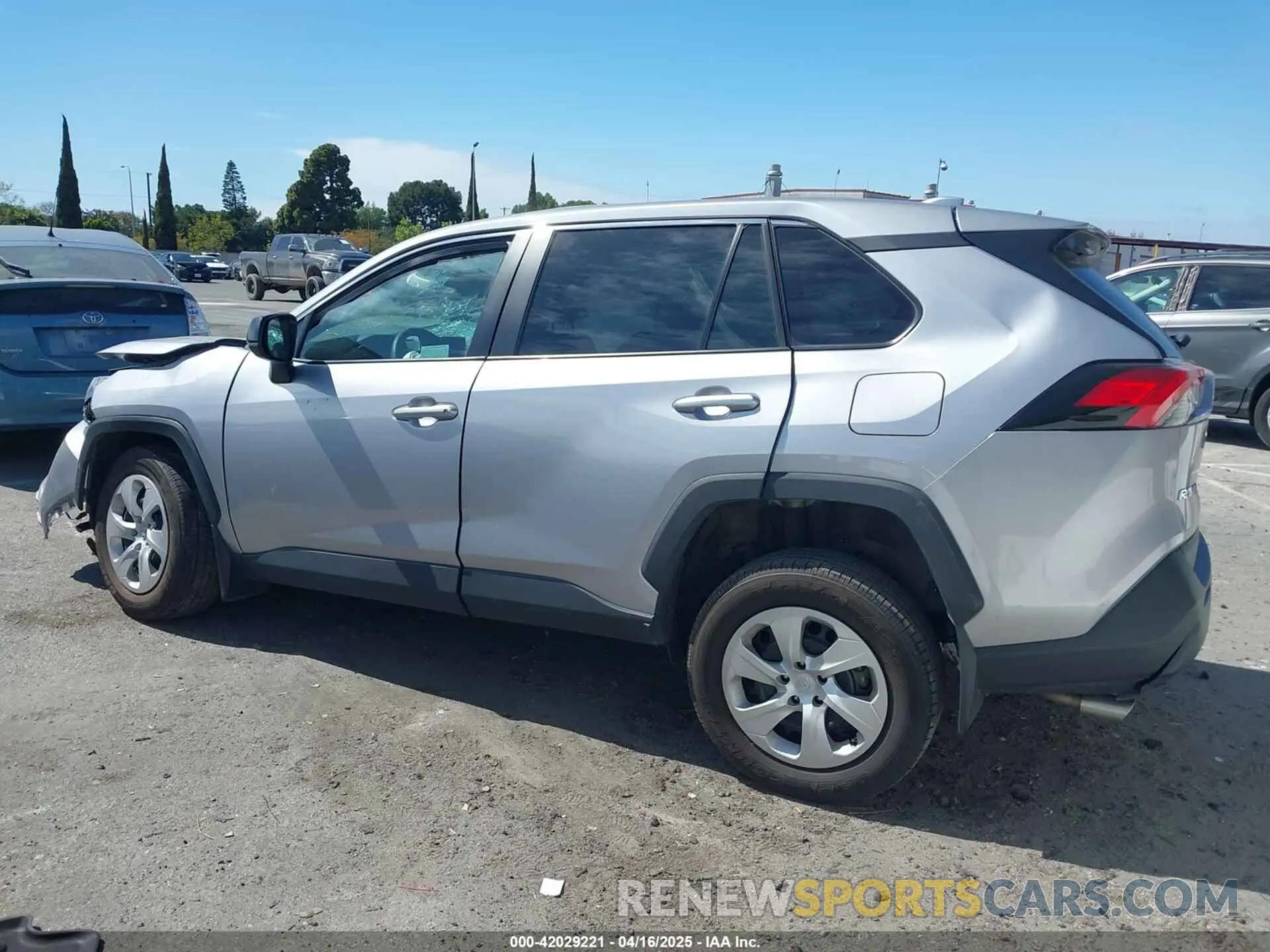 14 Photograph of a damaged car 2T3F1RFV8PC377259 TOYOTA RAV4 2023