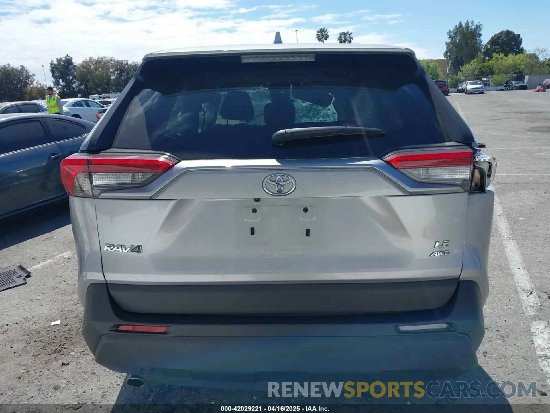 16 Photograph of a damaged car 2T3F1RFV8PC377259 TOYOTA RAV4 2023