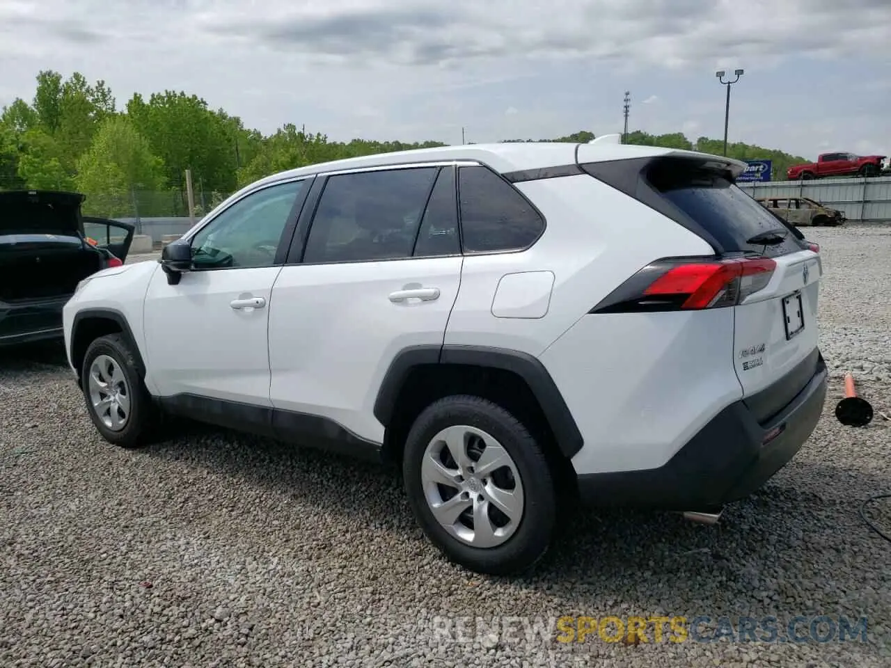 2 Photograph of a damaged car 2T3F1RFV8PW357060 TOYOTA RAV4 2023