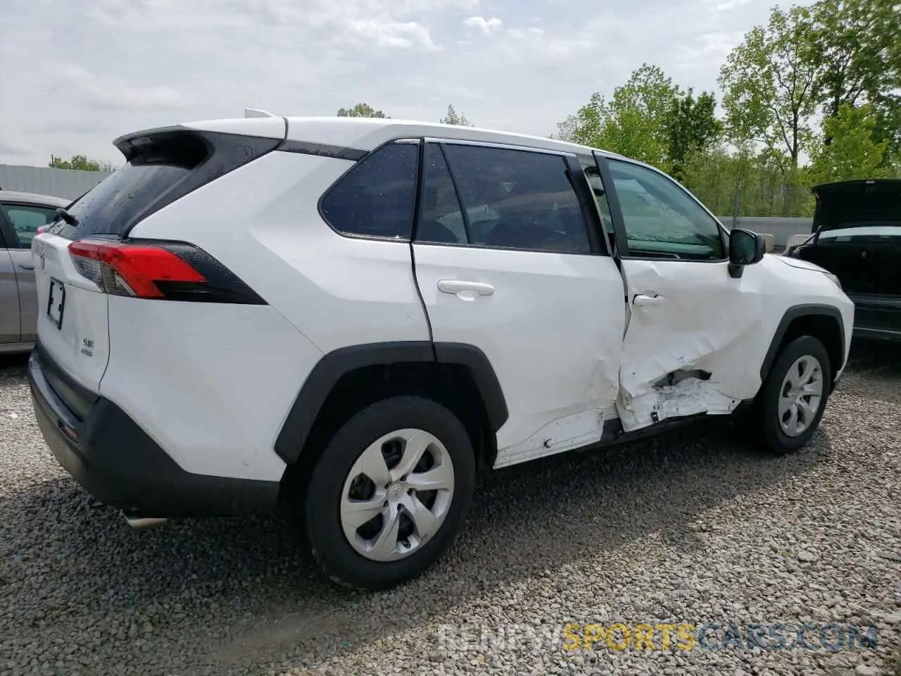 3 Photograph of a damaged car 2T3F1RFV8PW357060 TOYOTA RAV4 2023