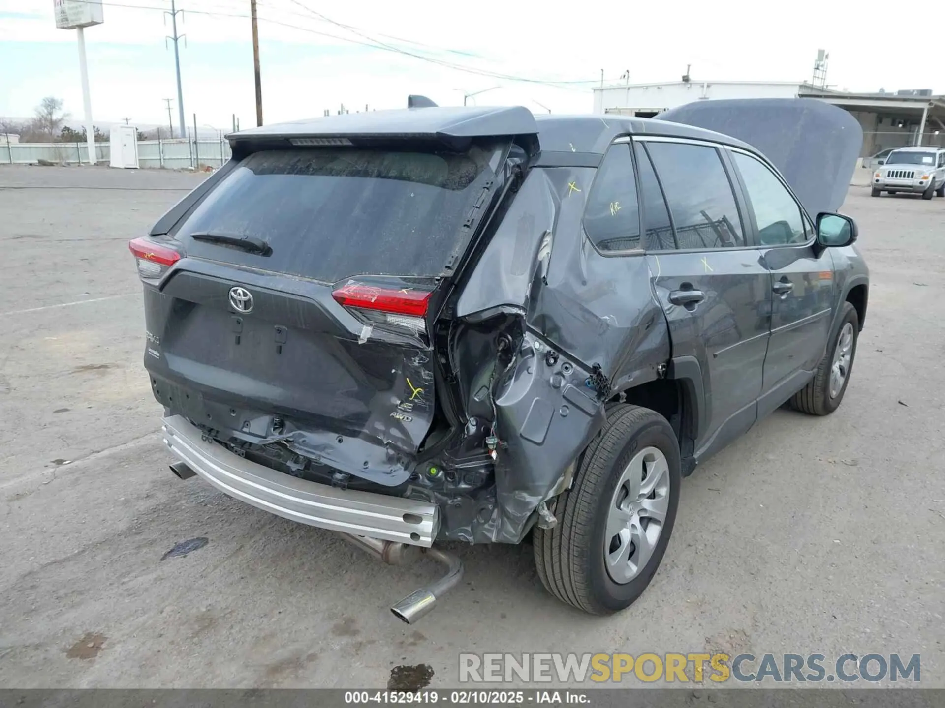 6 Photograph of a damaged car 2T3F1RFV8PW381021 TOYOTA RAV4 2023