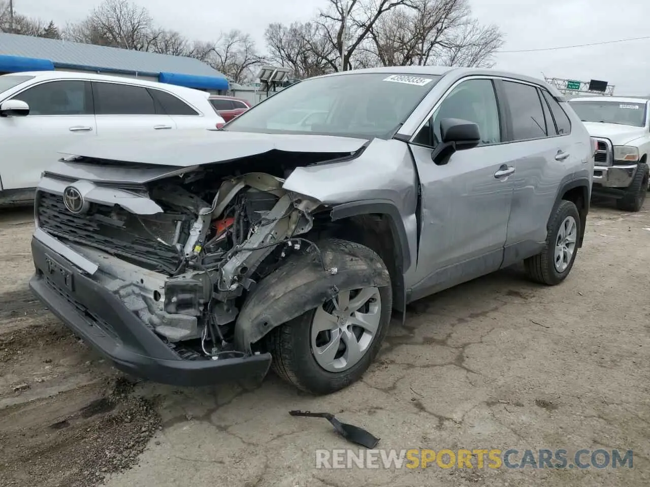 1 Photograph of a damaged car 2T3F1RFV8PW389748 TOYOTA RAV4 2023