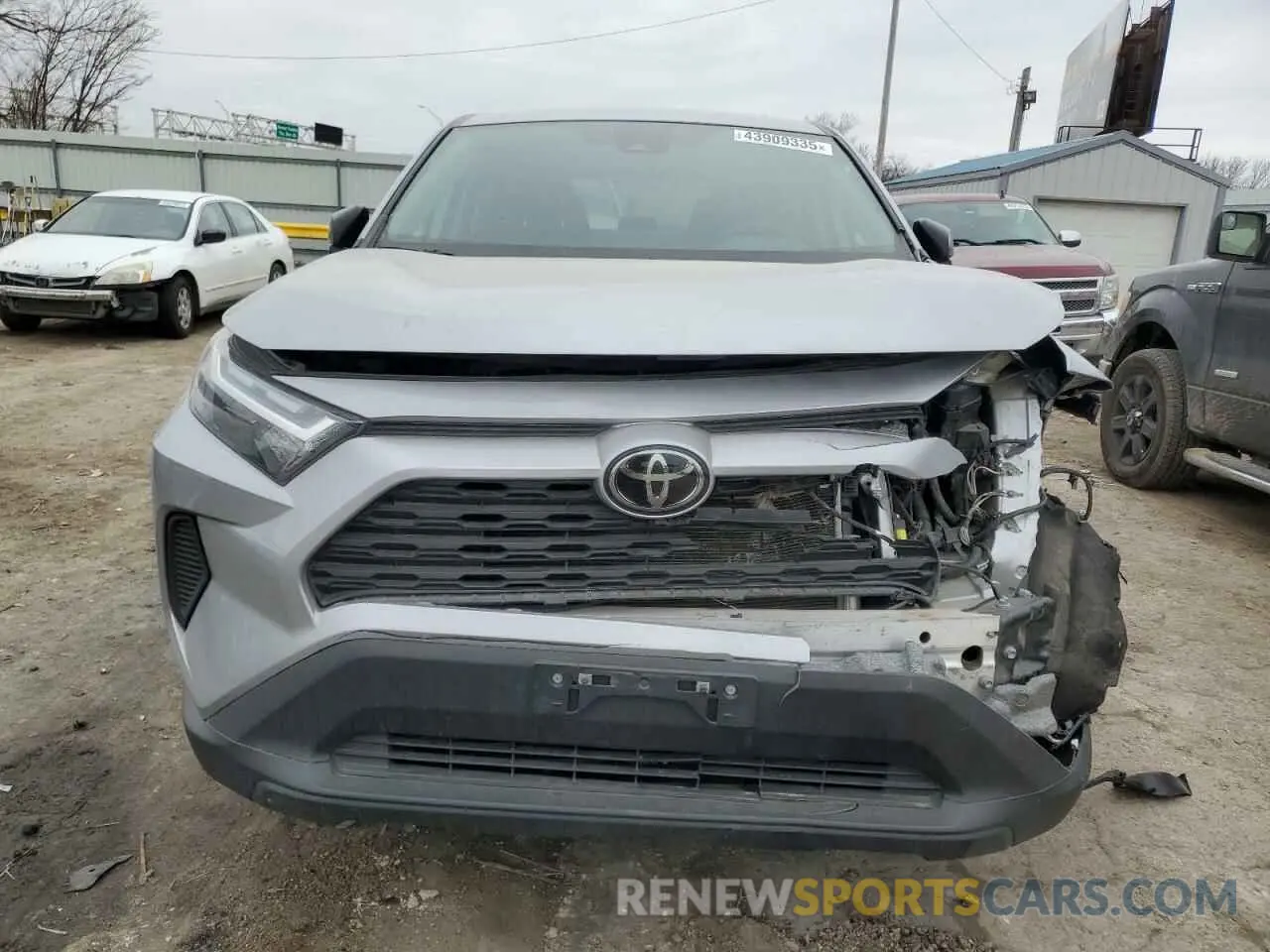 5 Photograph of a damaged car 2T3F1RFV8PW389748 TOYOTA RAV4 2023