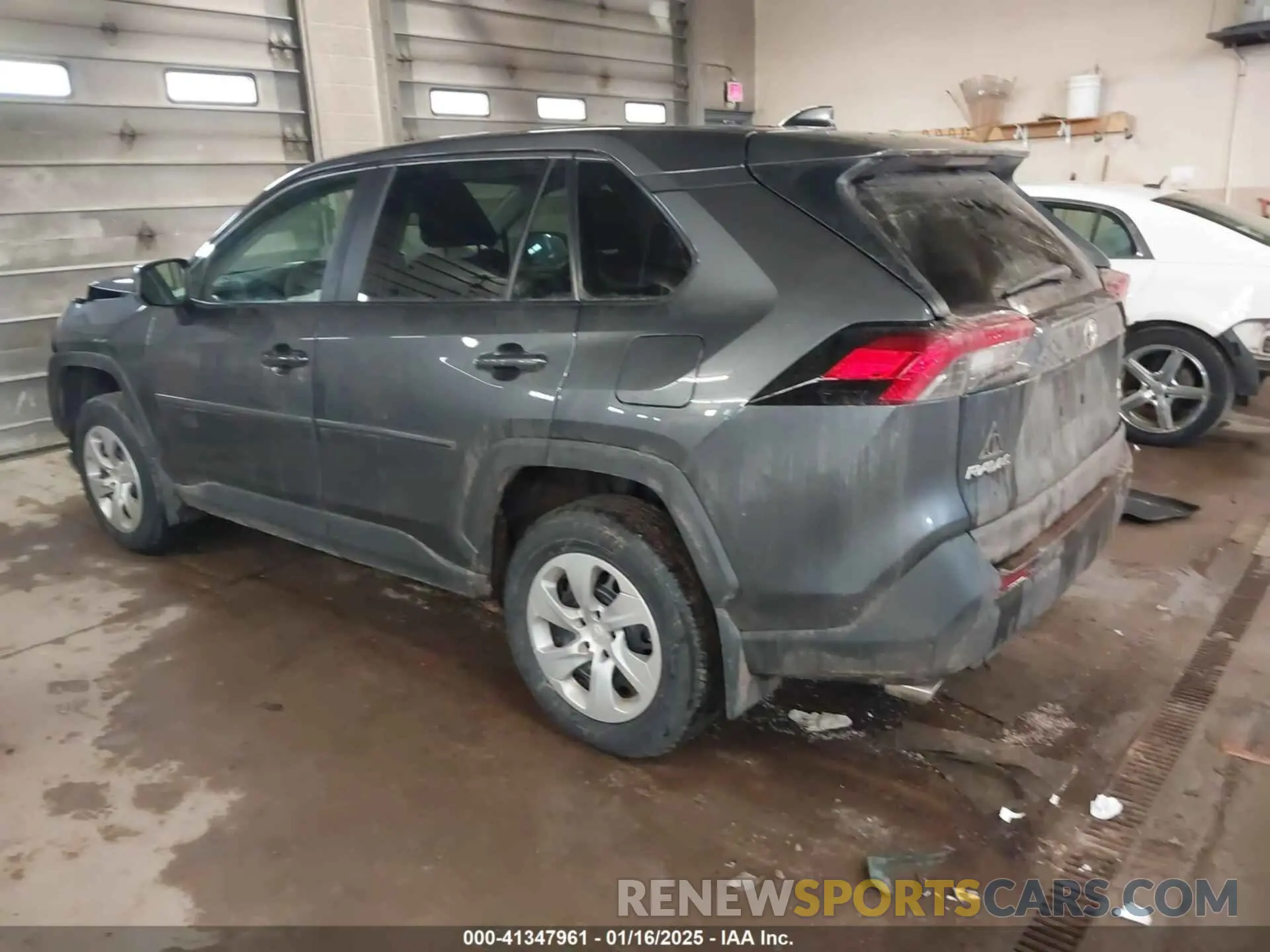 3 Photograph of a damaged car 2T3F1RFV9PC373172 TOYOTA RAV4 2023