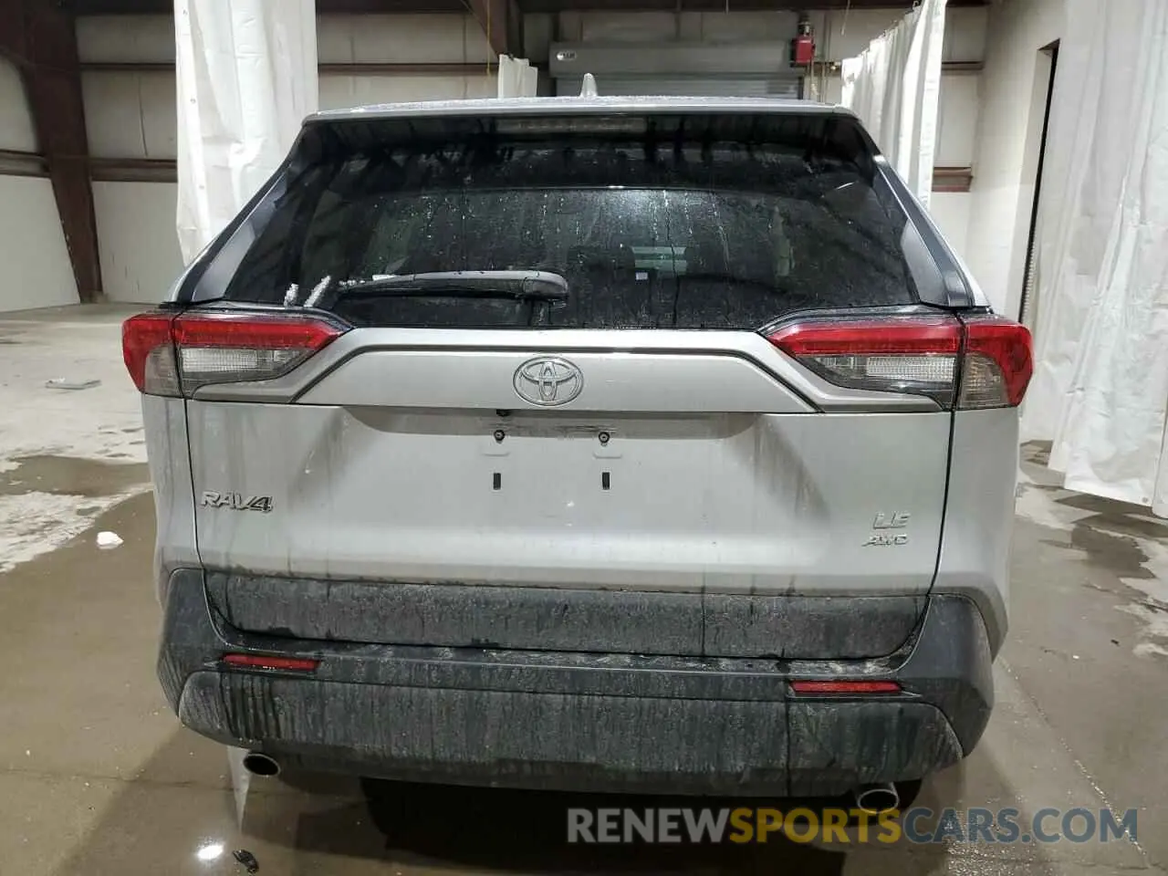 6 Photograph of a damaged car 2T3F1RFV9PW338467 TOYOTA RAV4 2023