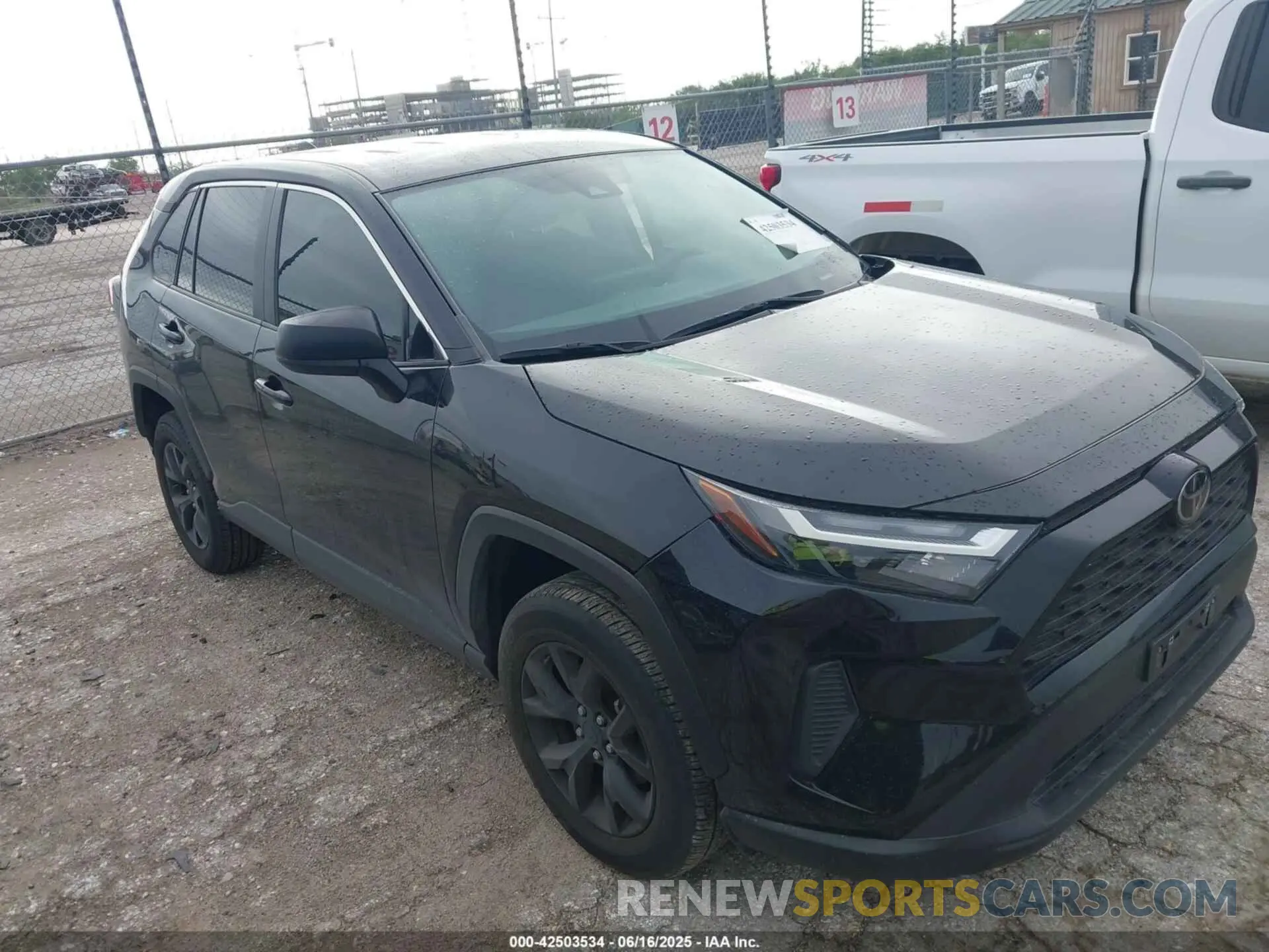 1 Photograph of a damaged car 2T3F1RFVXPC345266 TOYOTA RAV4 2023