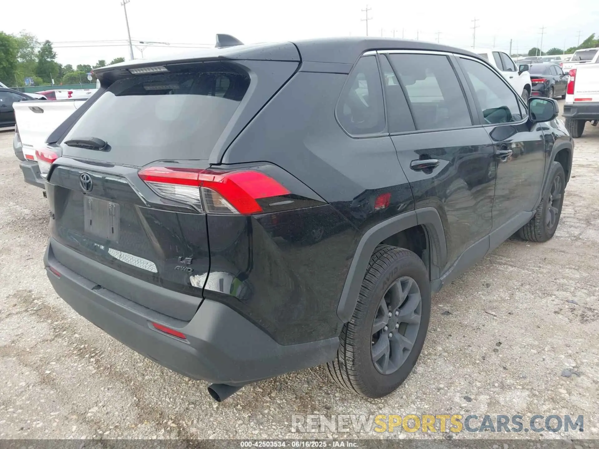 4 Photograph of a damaged car 2T3F1RFVXPC345266 TOYOTA RAV4 2023