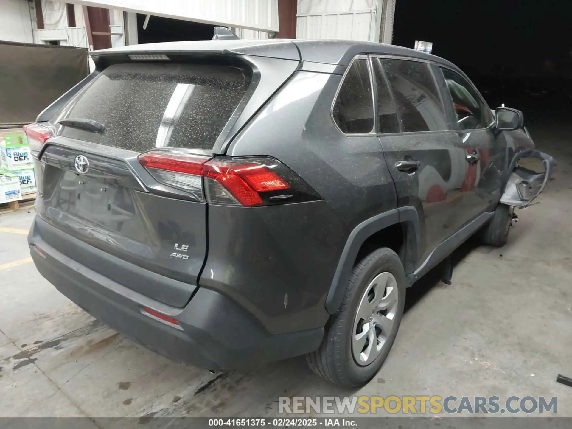 4 Photograph of a damaged car 2T3F1RFVXPW353544 TOYOTA RAV4 2023