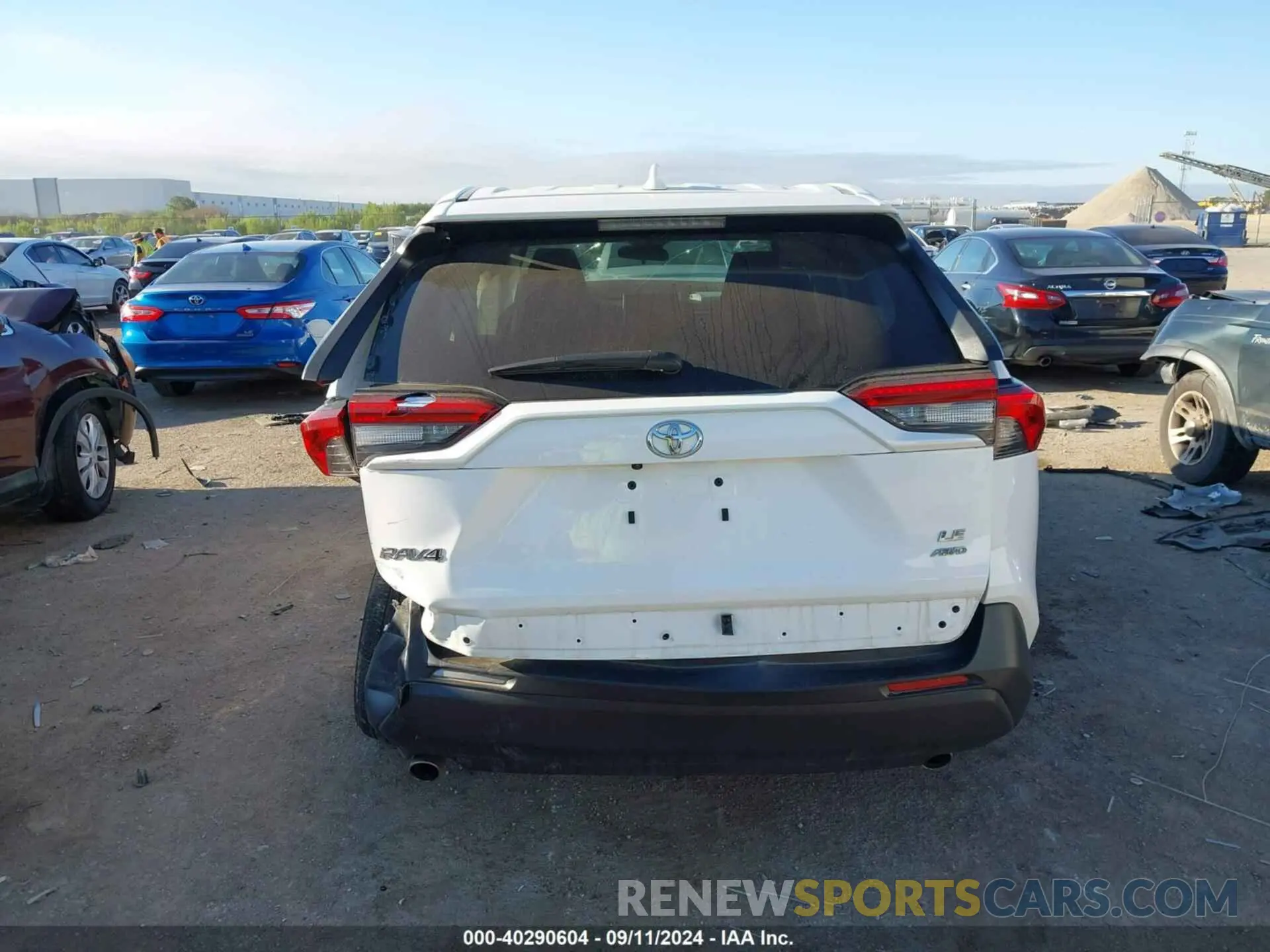 16 Photograph of a damaged car 2T3F1RFVXPW373924 TOYOTA RAV4 2023