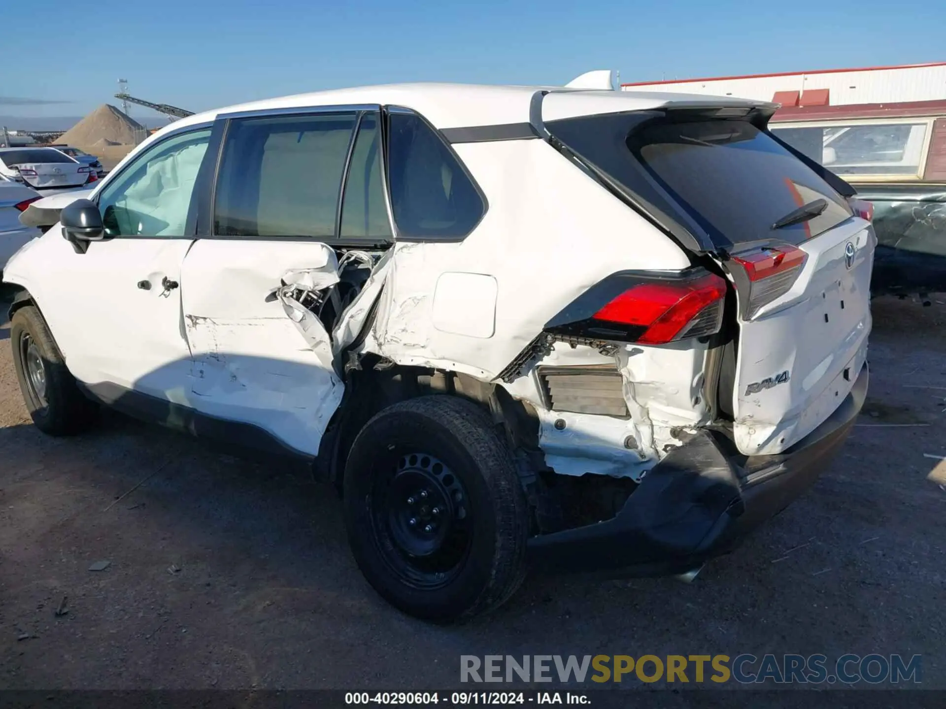 17 Photograph of a damaged car 2T3F1RFVXPW373924 TOYOTA RAV4 2023