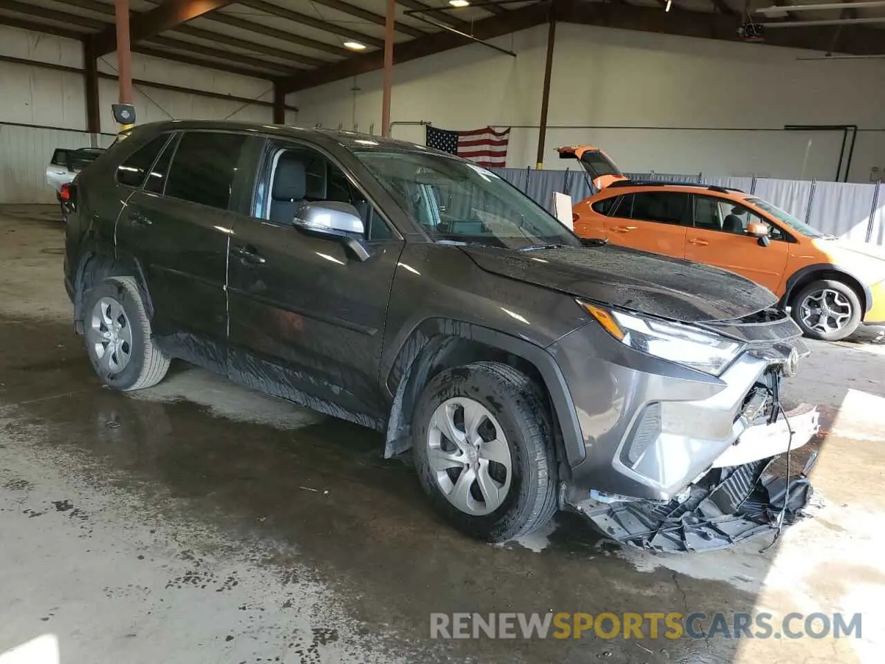 4 Photograph of a damaged car 2T3G1RFV1PC372991 TOYOTA RAV4 2023