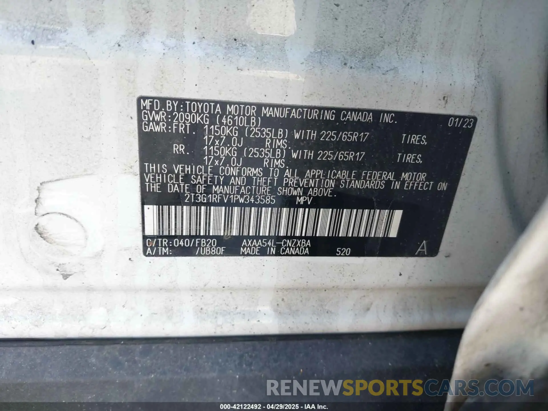 9 Photograph of a damaged car 2T3G1RFV1PW343585 TOYOTA RAV4 2023