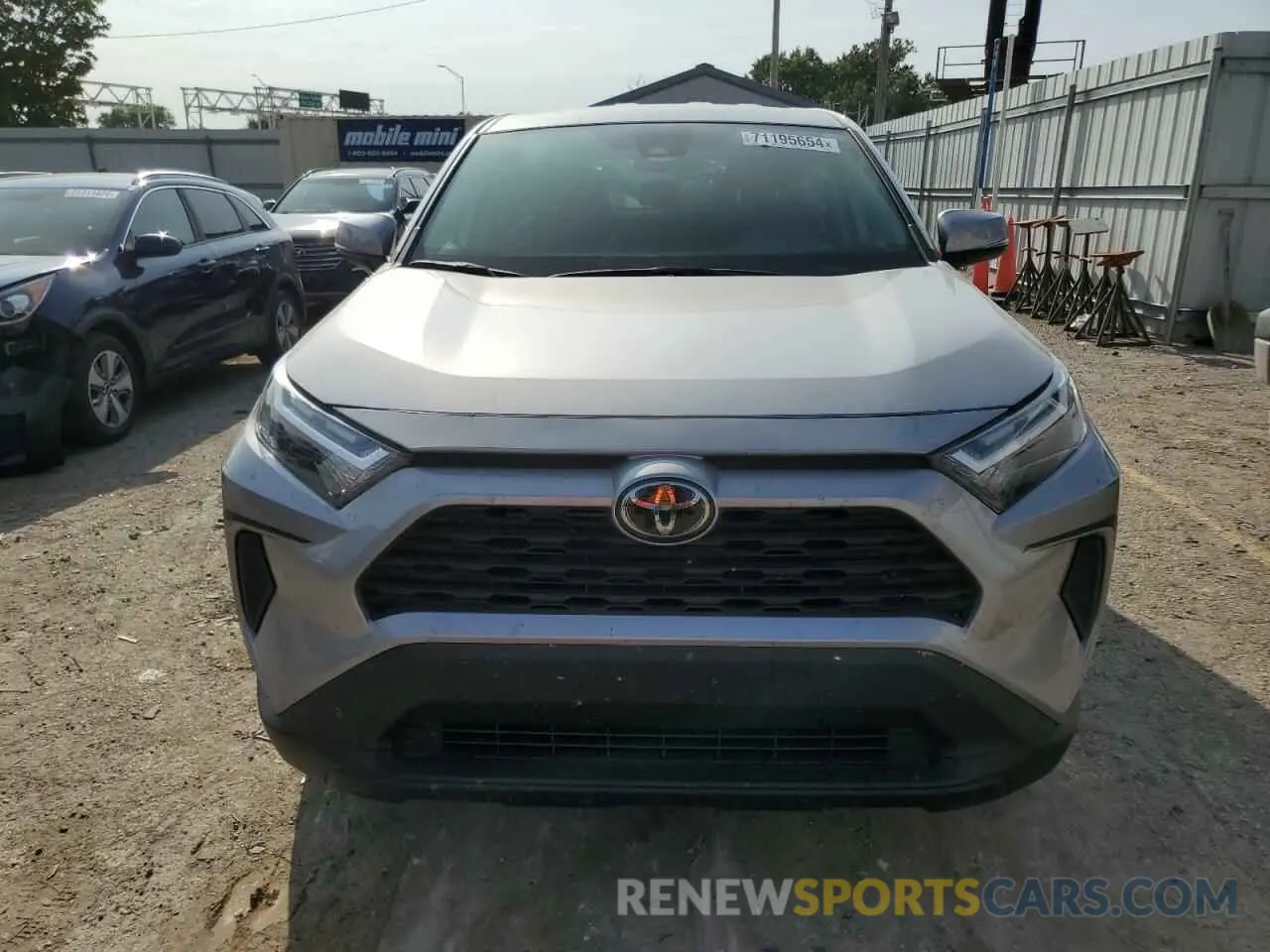 5 Photograph of a damaged car 2T3G1RFV4PC328337 TOYOTA RAV4 2023