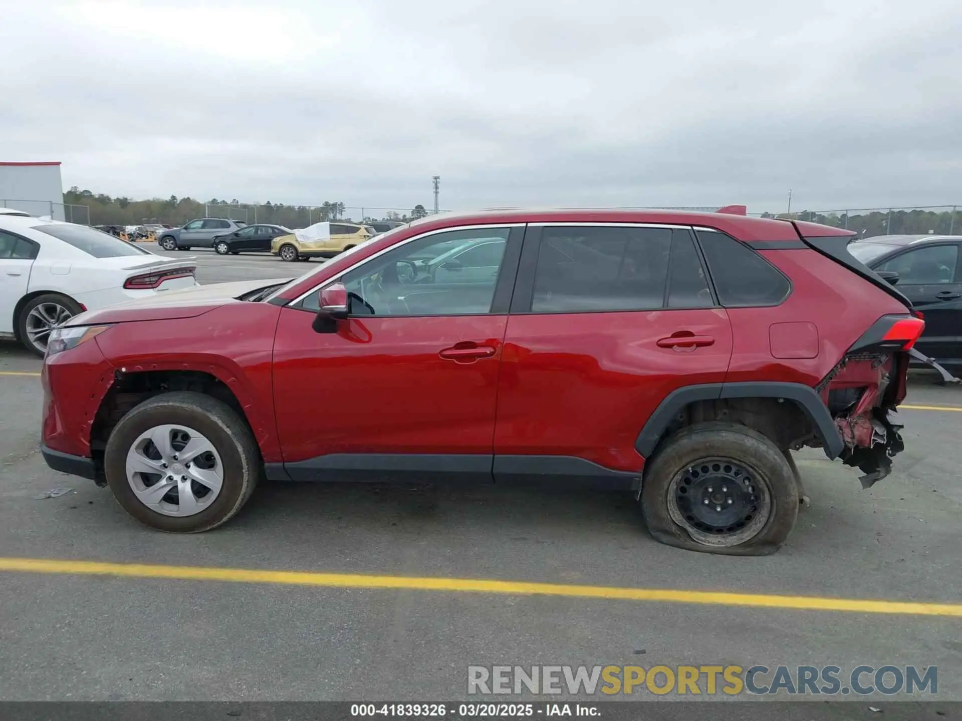 15 Photograph of a damaged car 2T3G1RFV8PW398731 TOYOTA RAV4 2023