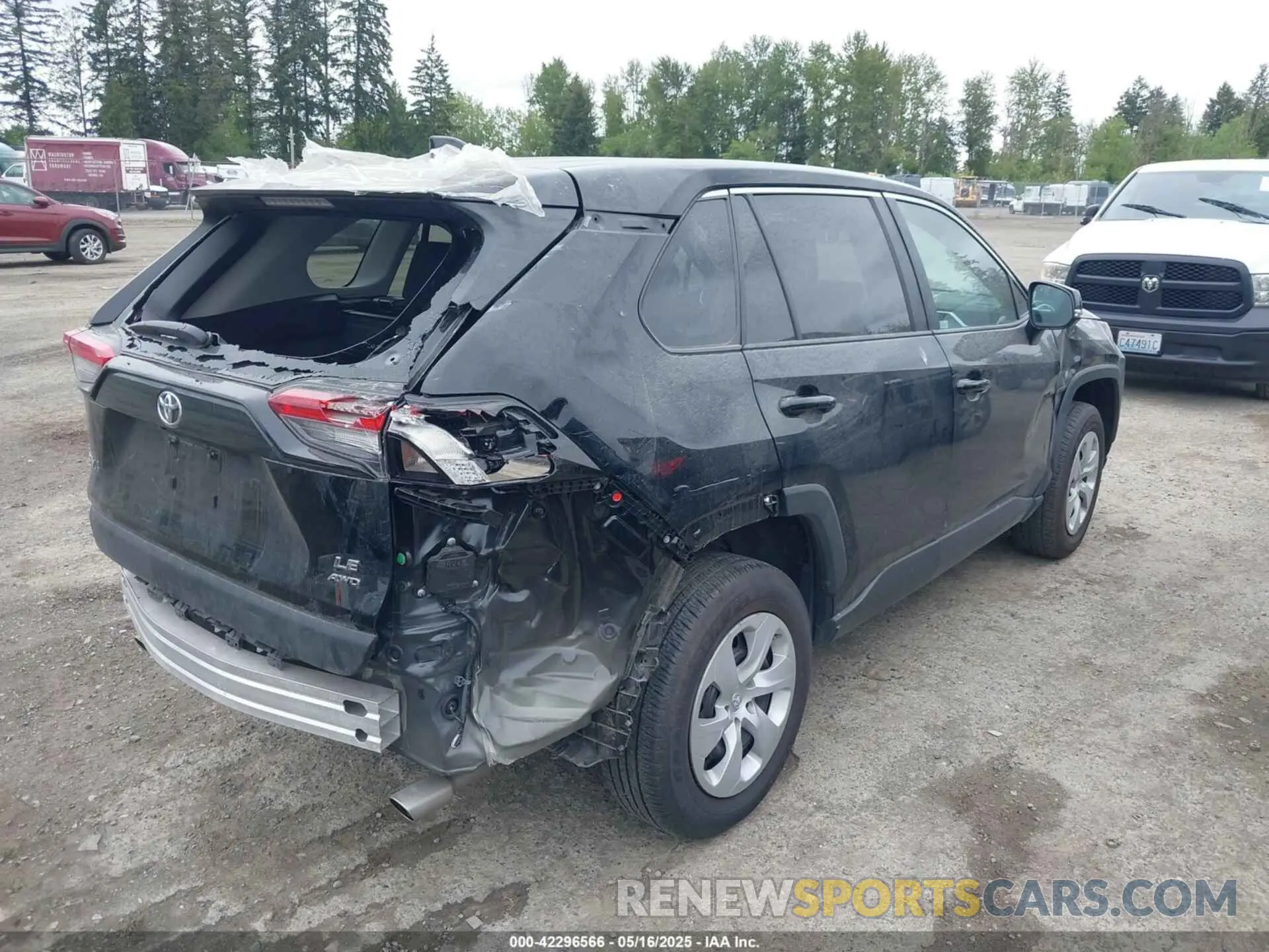 4 Photograph of a damaged car 2T3G1RFV9PC385620 TOYOTA RAV4 2023