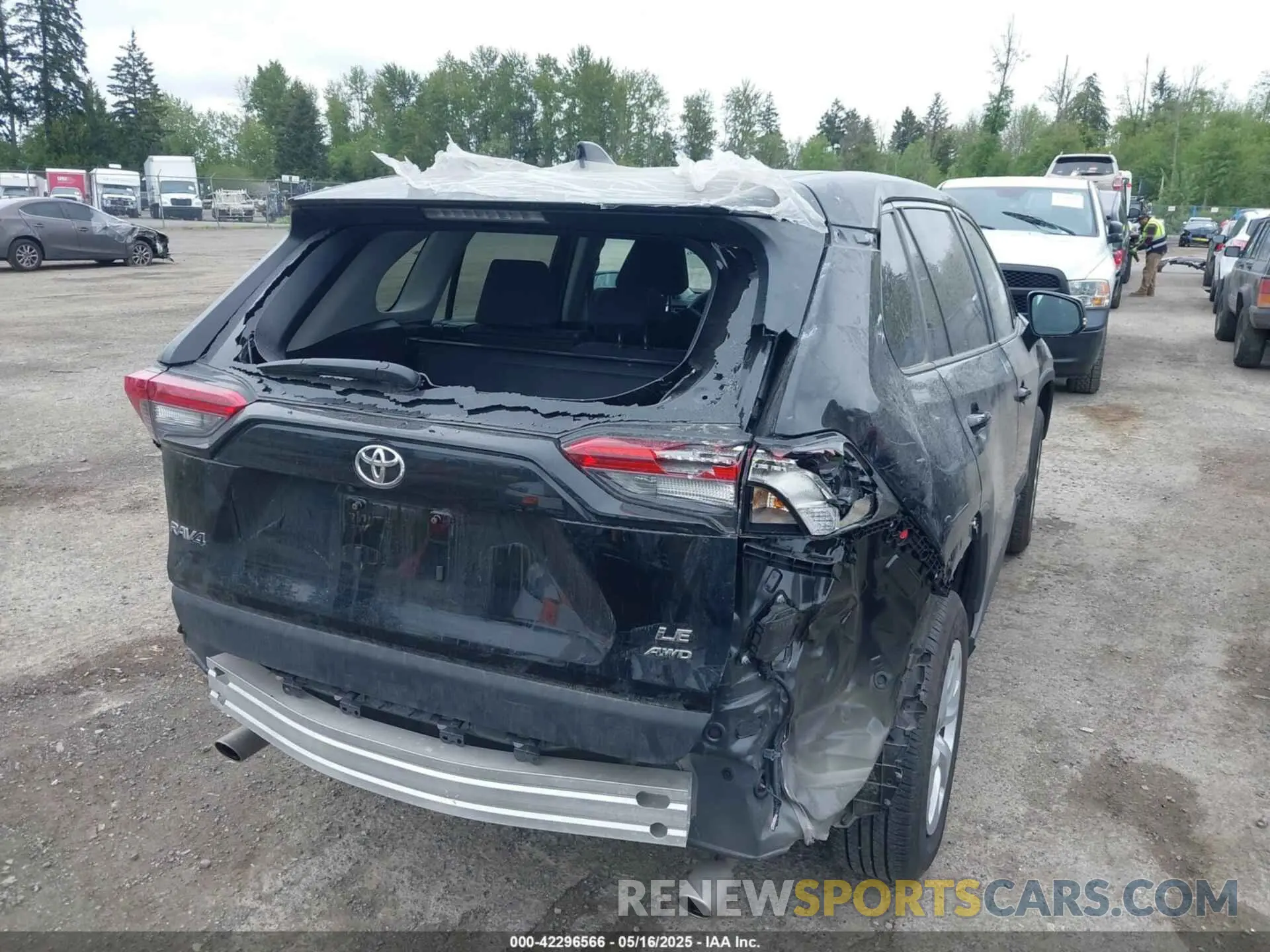 6 Photograph of a damaged car 2T3G1RFV9PC385620 TOYOTA RAV4 2023