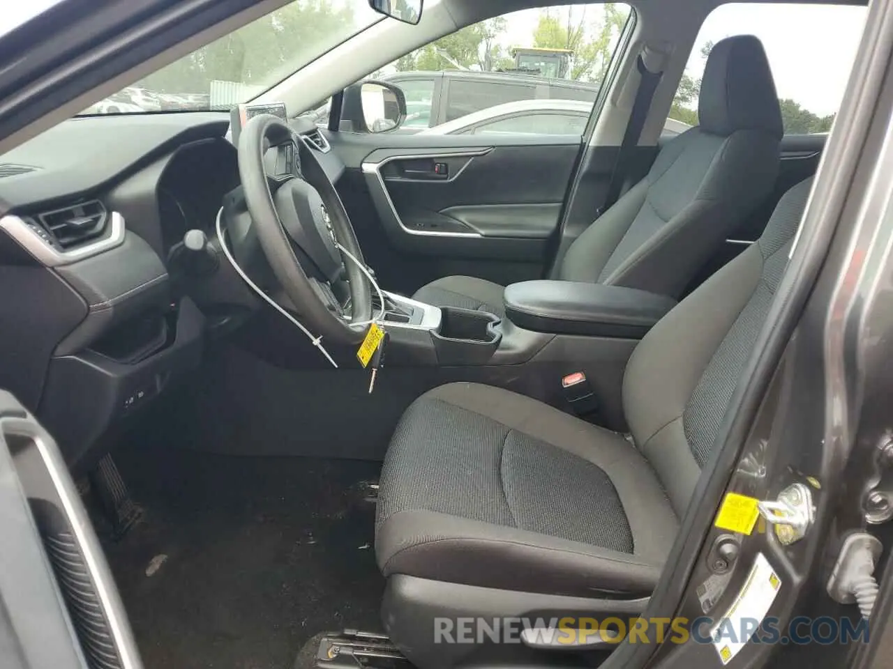 7 Photograph of a damaged car 2T3G1RFVXPW340667 TOYOTA RAV4 2023
