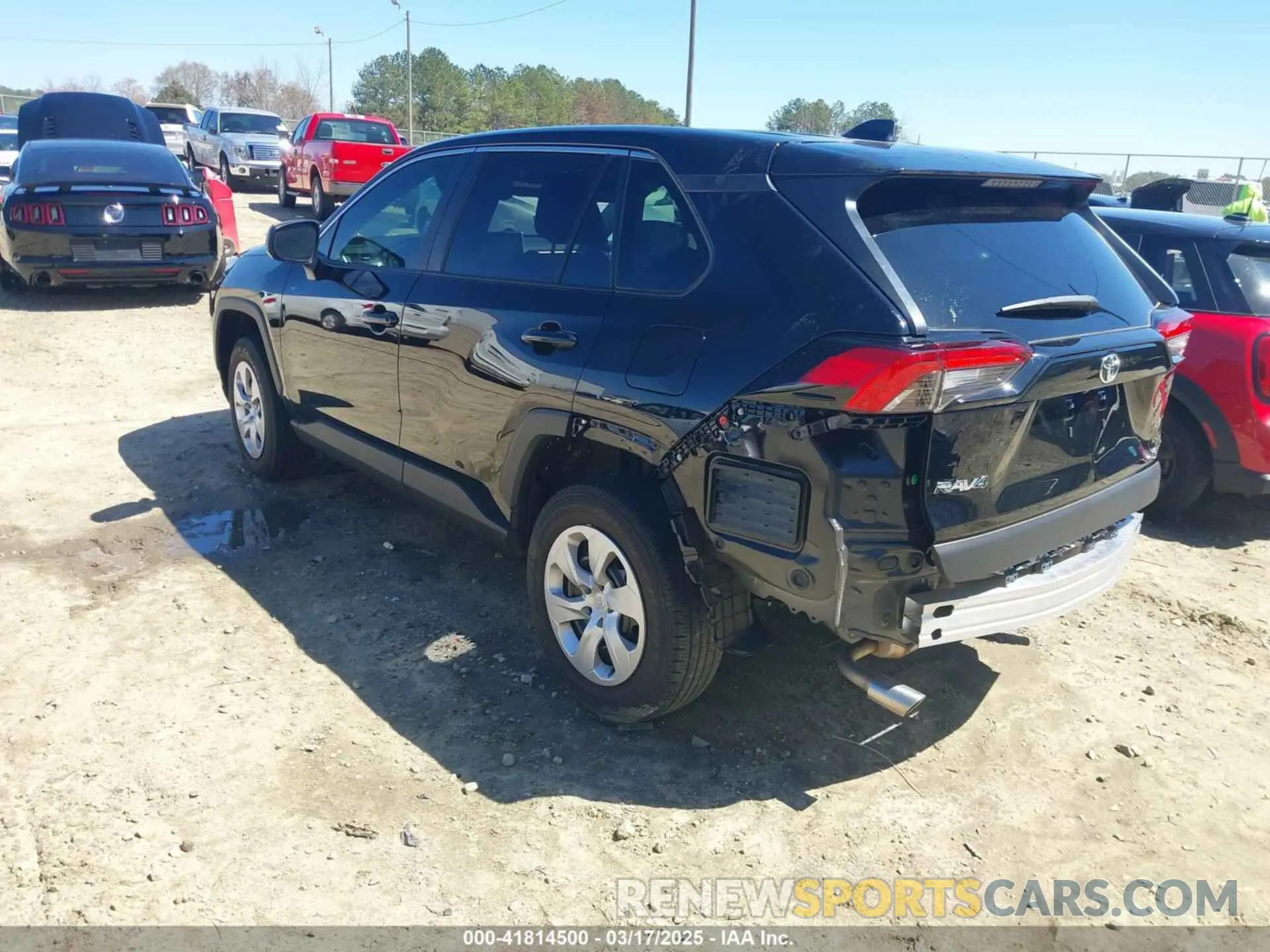 3 Photograph of a damaged car 2T3H1RFV2PC239290 TOYOTA RAV4 2023