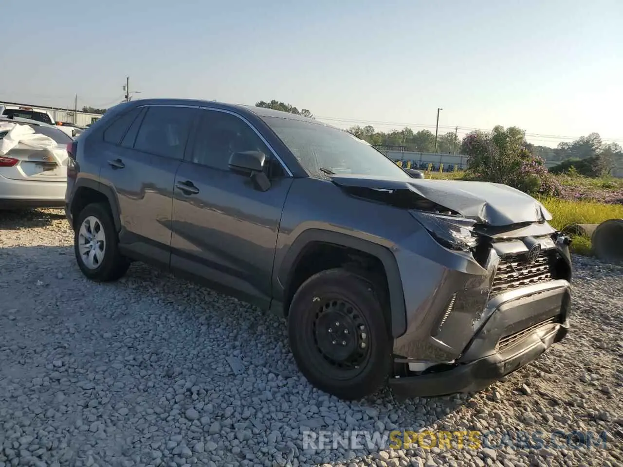 4 Photograph of a damaged car 2T3H1RFV3PC221011 TOYOTA RAV4 2023