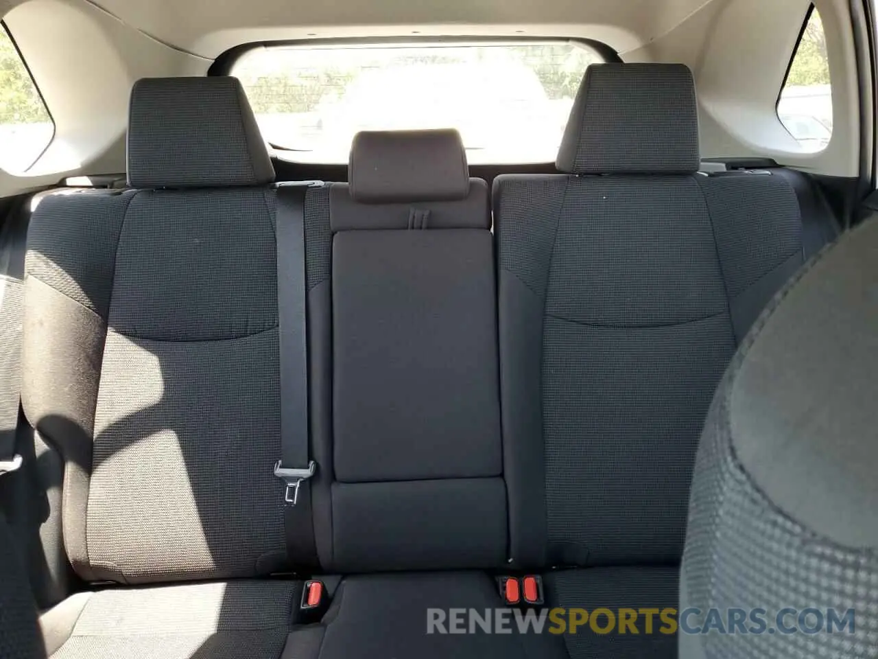 10 Photograph of a damaged car 2T3H1RFV3PC222076 TOYOTA RAV4 2023