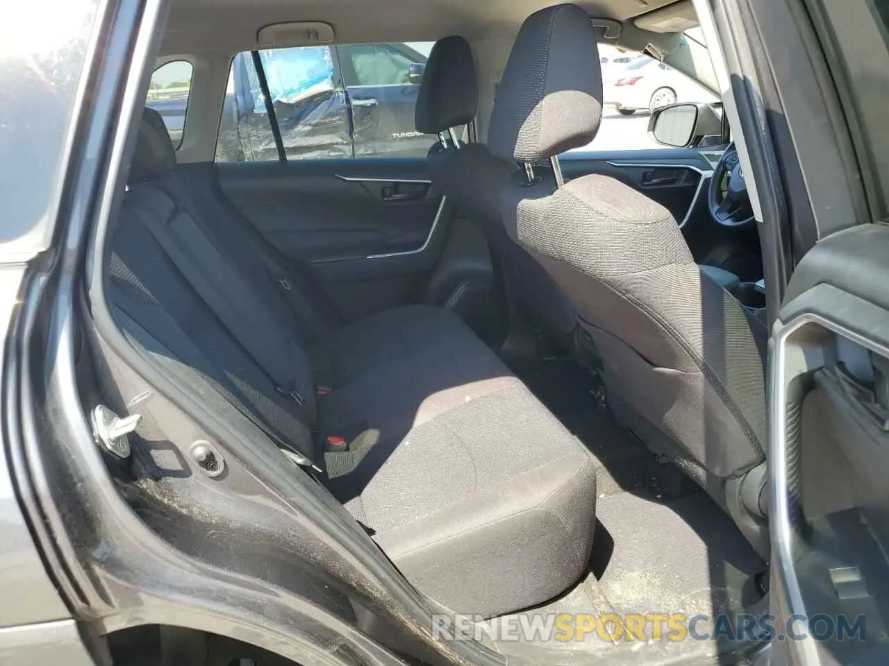 11 Photograph of a damaged car 2T3H1RFV3PW265508 TOYOTA RAV4 2023