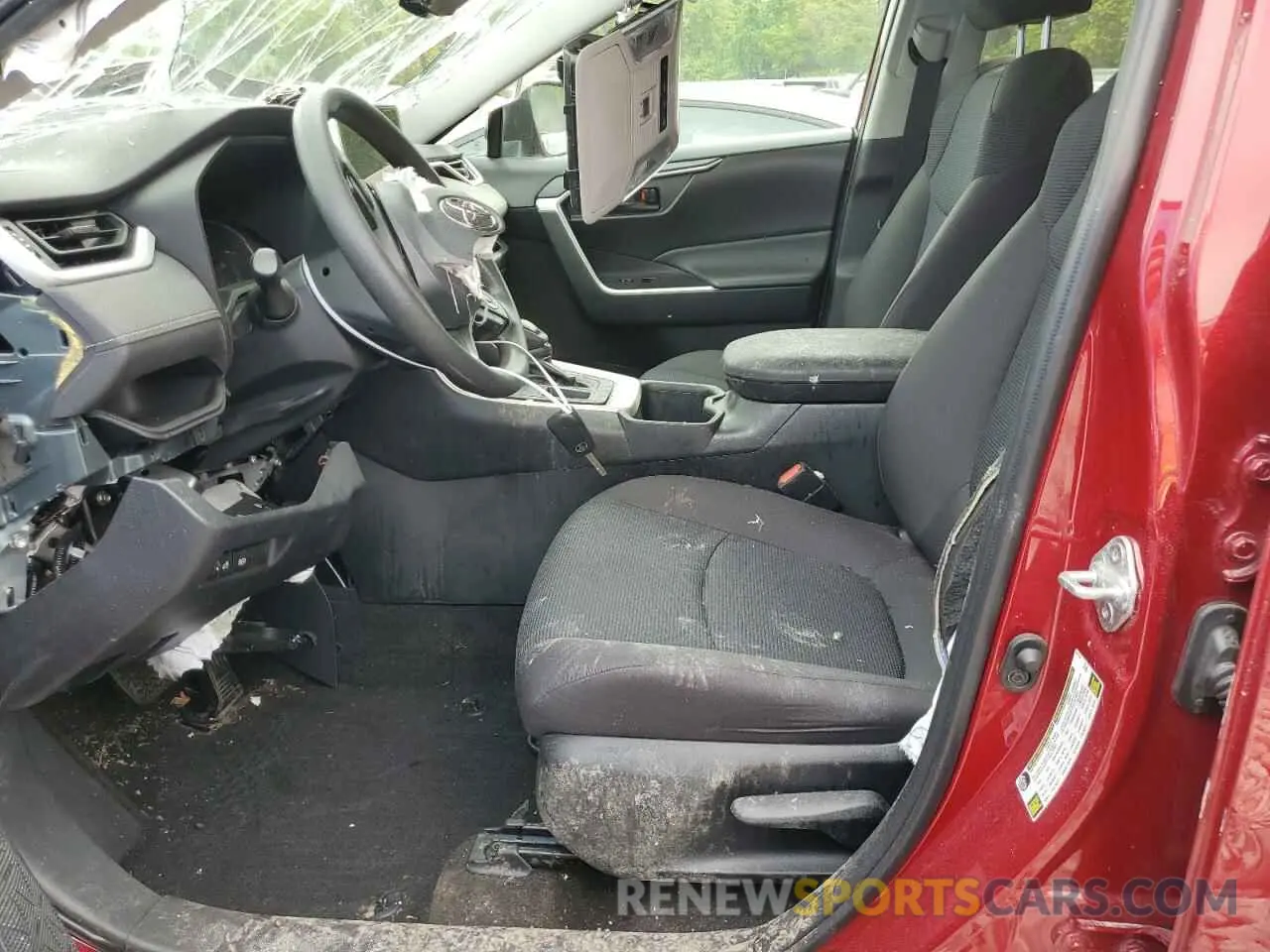 7 Photograph of a damaged car 2T3H1RFV3PW276539 TOYOTA RAV4 2023