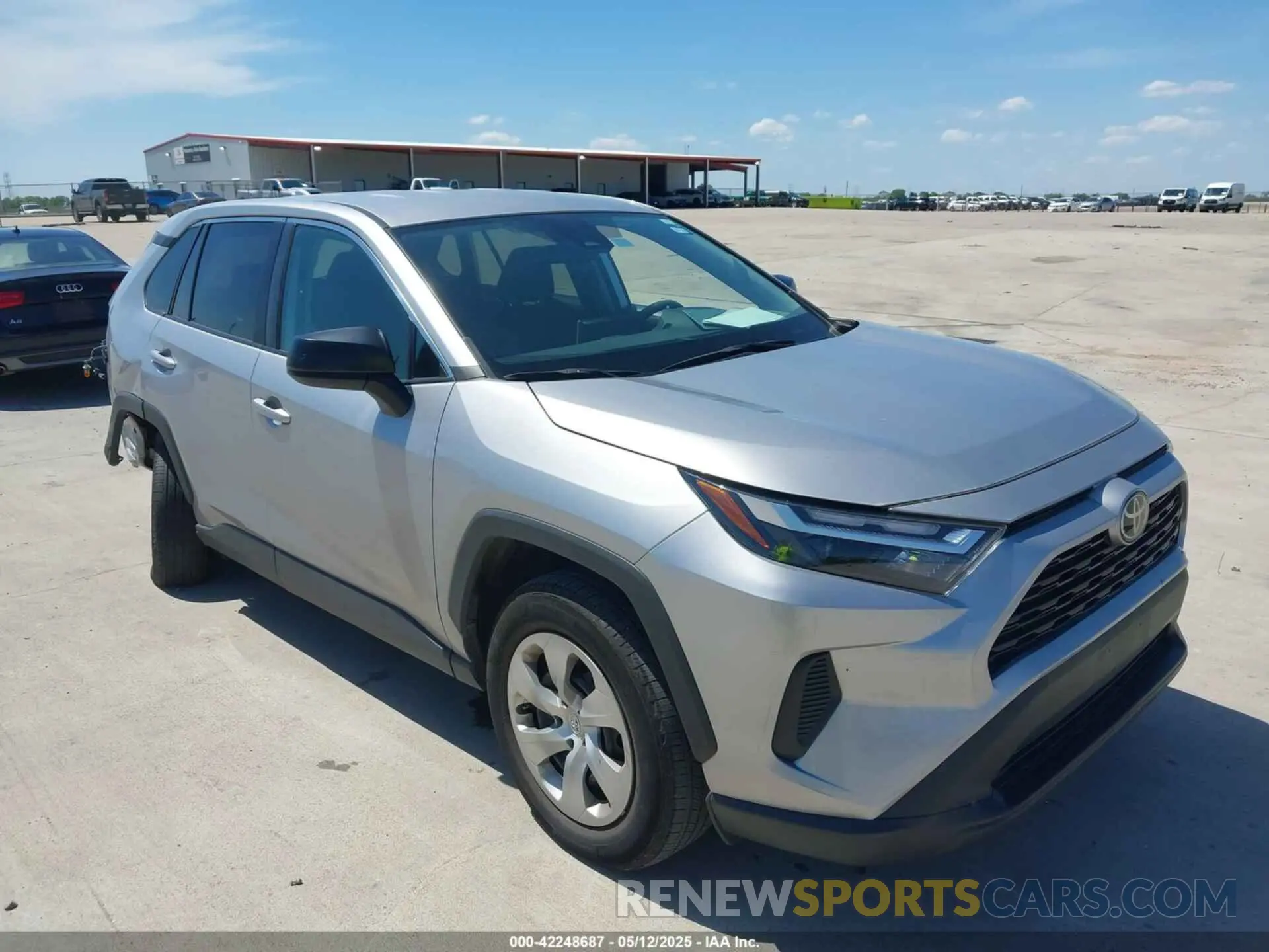 1 Photograph of a damaged car 2T3H1RFV4PC236424 TOYOTA RAV4 2023